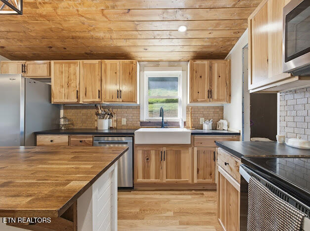 510 Sewanee Street Harriman TN 37748