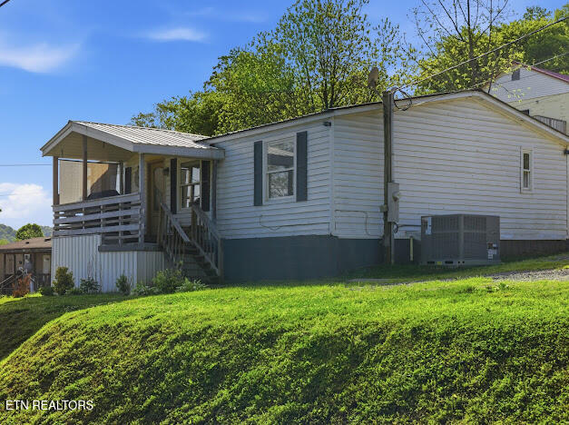 510 Sewanee Street Harriman TN 37748