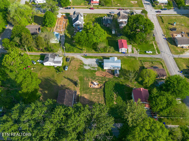 510 Sewanee Street Harriman TN 37748