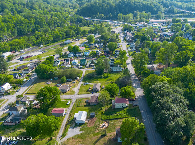 510 Sewanee Street Harriman TN 37748