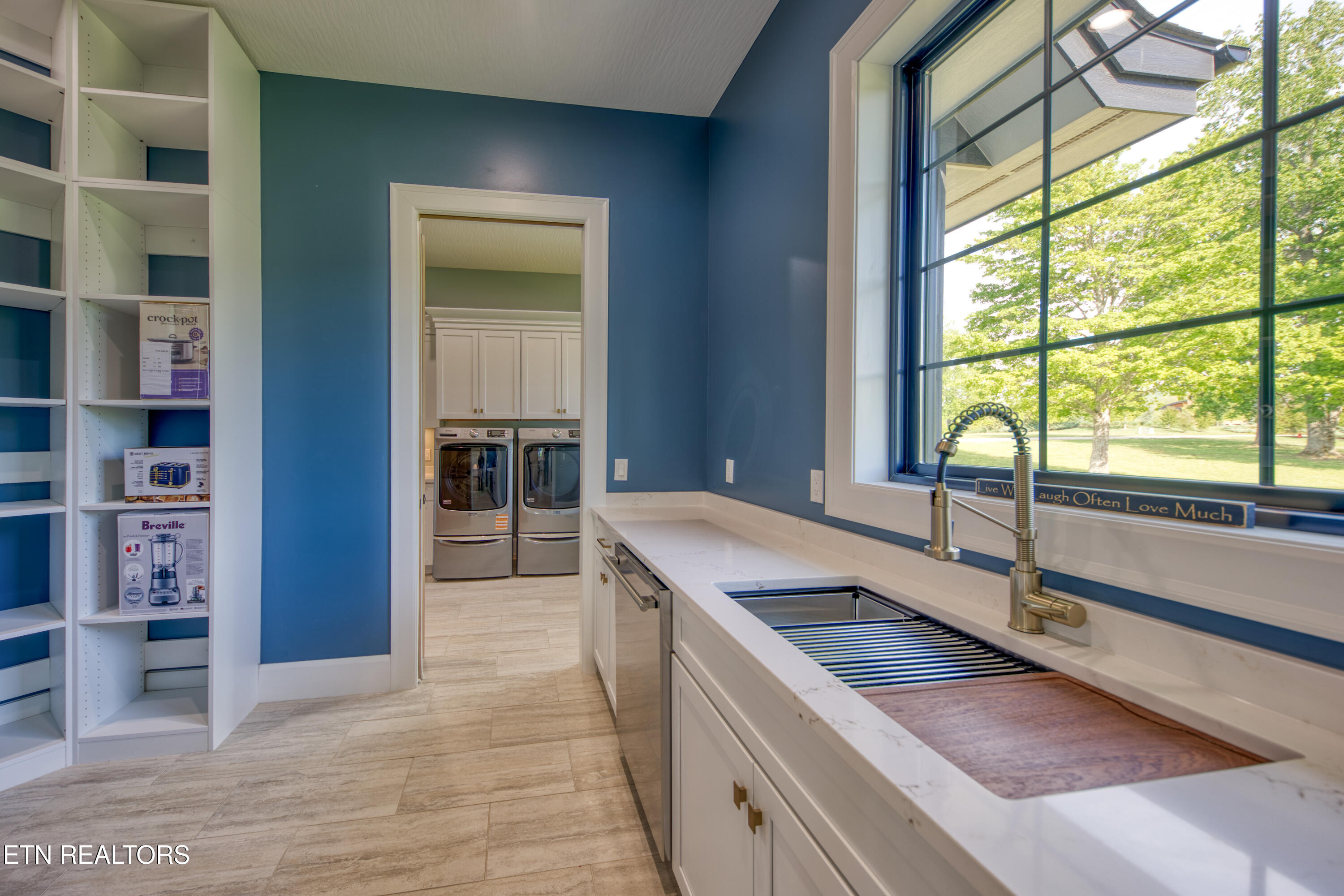 202 Crown Jewel Lane Lafollette TN 37766