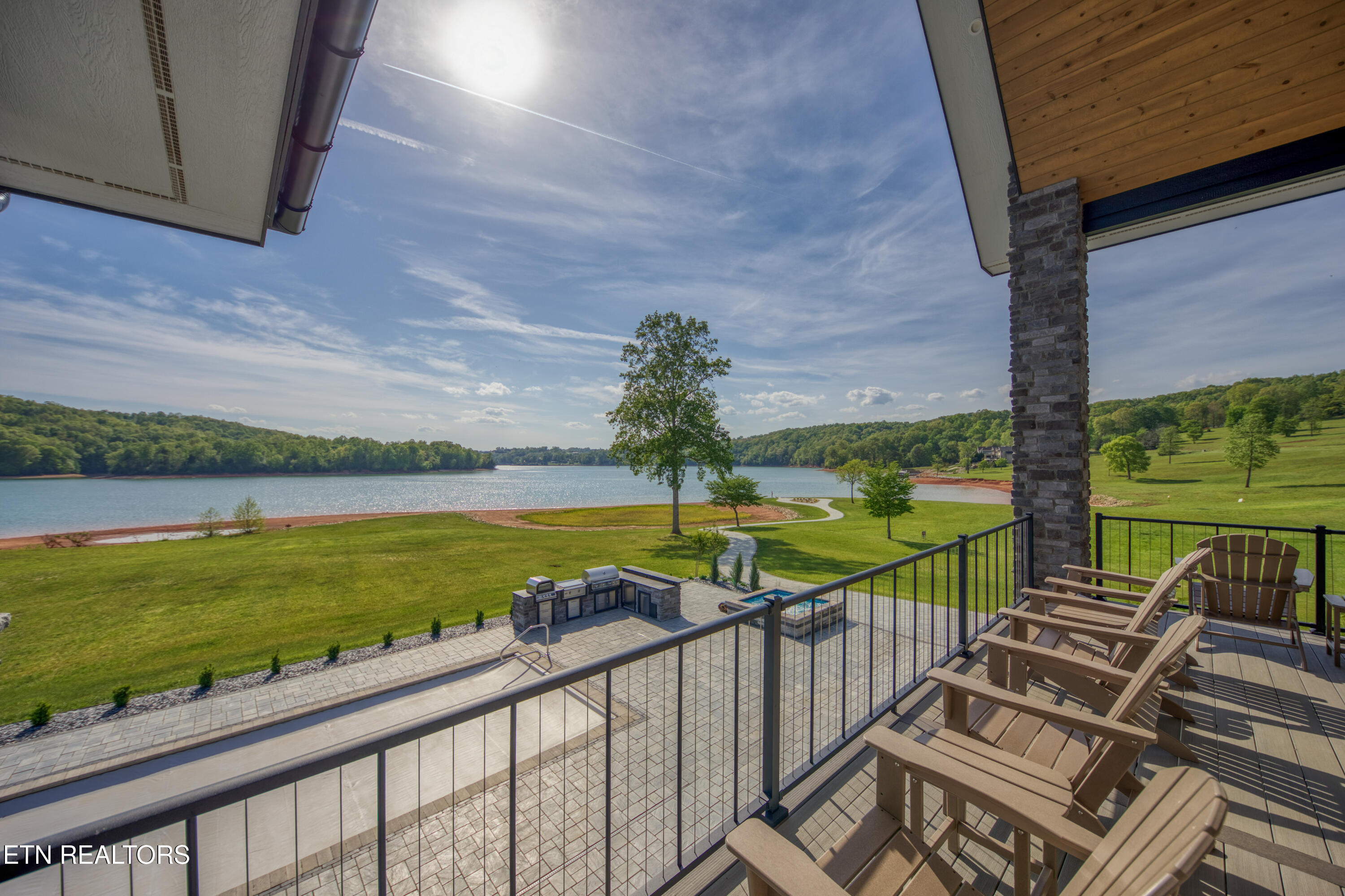 202 Crown Jewel Lane Lafollette TN 37766