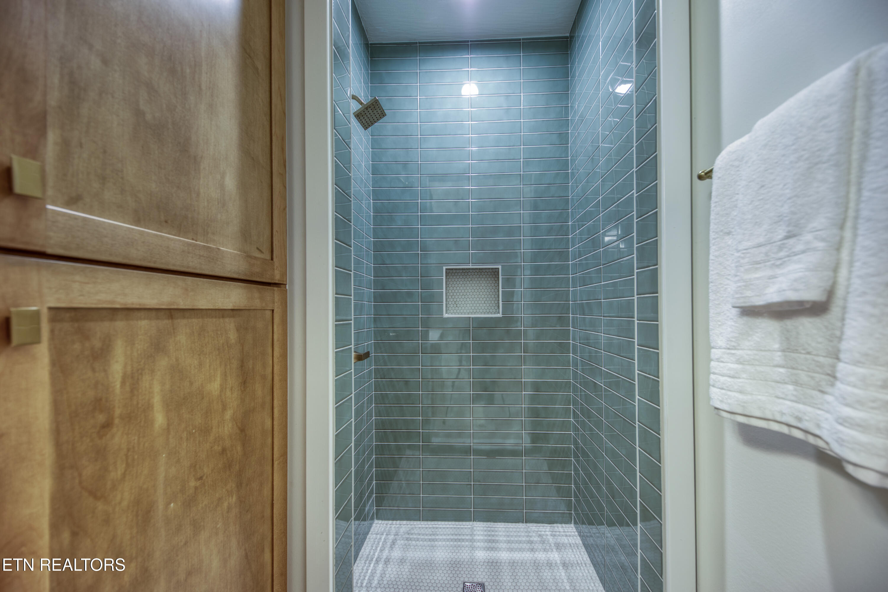 202 Crown Jewel Lane Lafollette TN 37766
