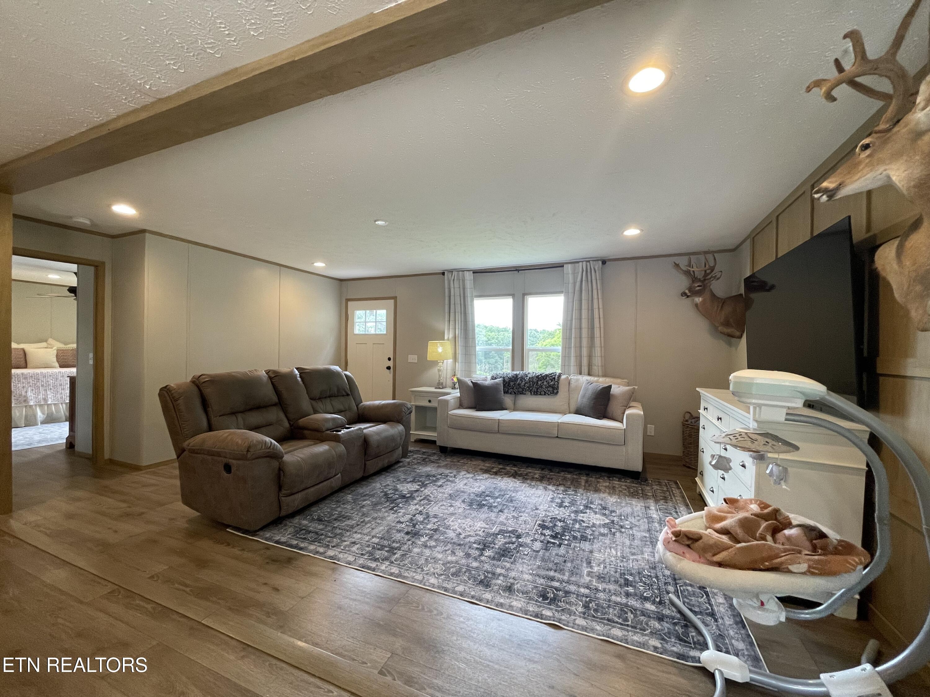 420 Lewallen Hollow Road Clinton TN 37716