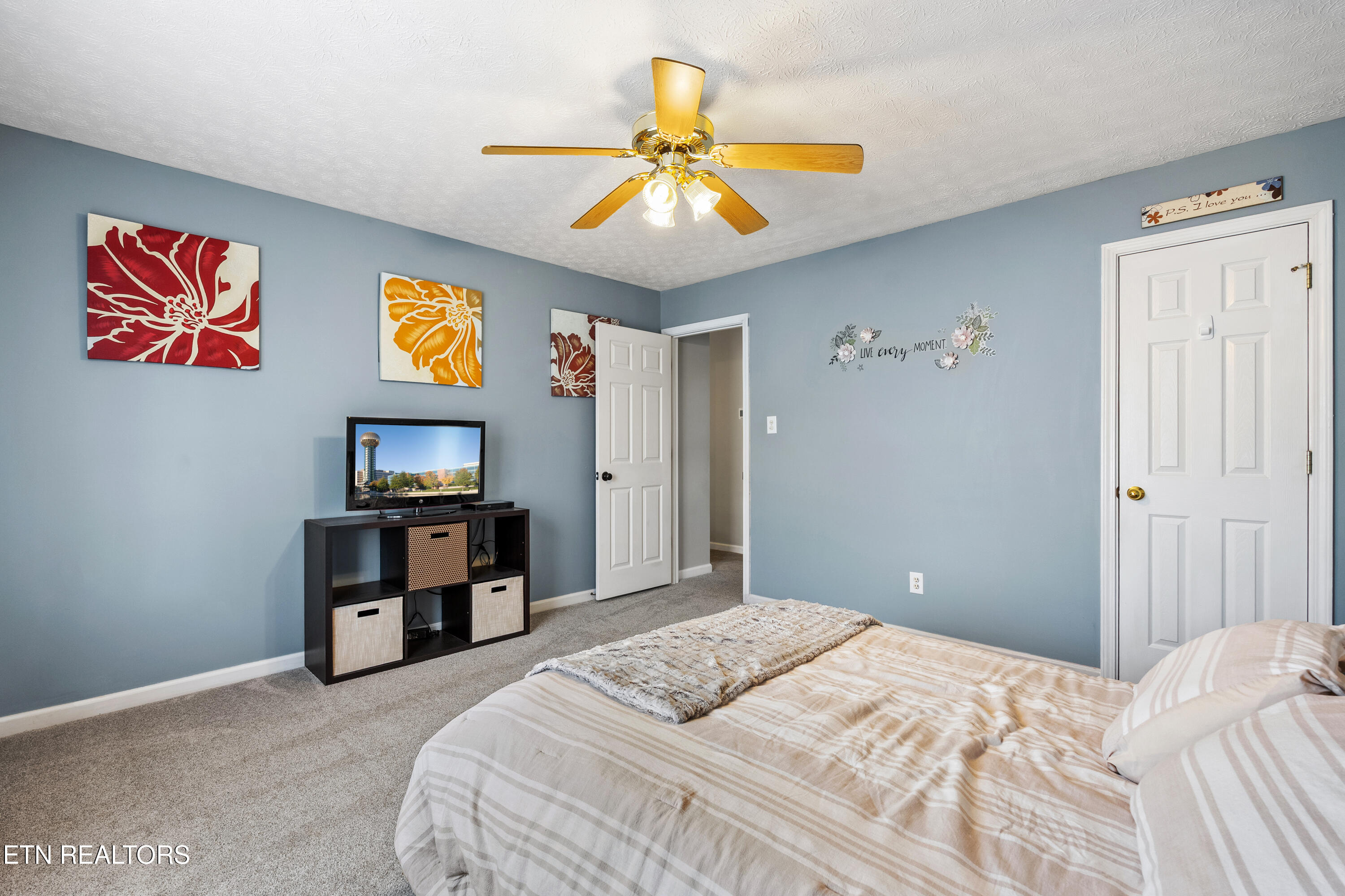 7019 Yellow Oak Lane Knoxville TN 37931