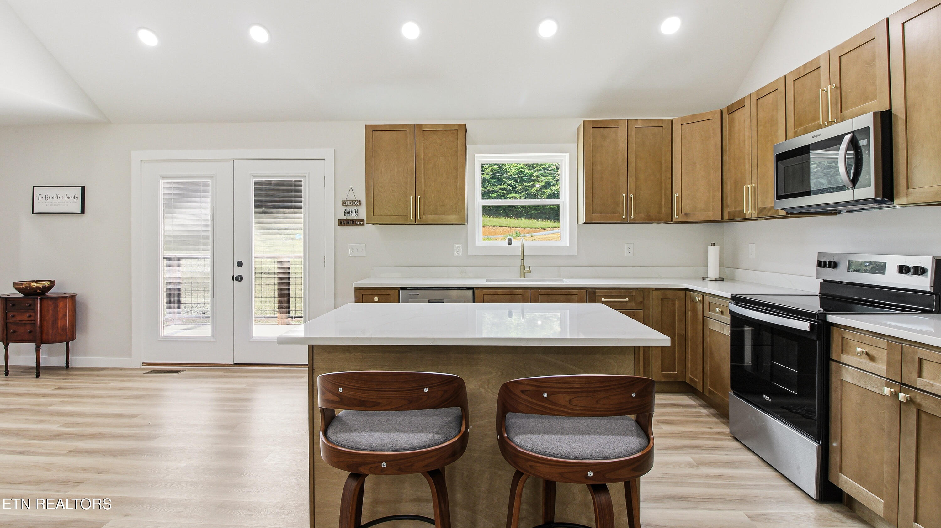 1607 Tranquility Ridge Drive Newport TN 37821