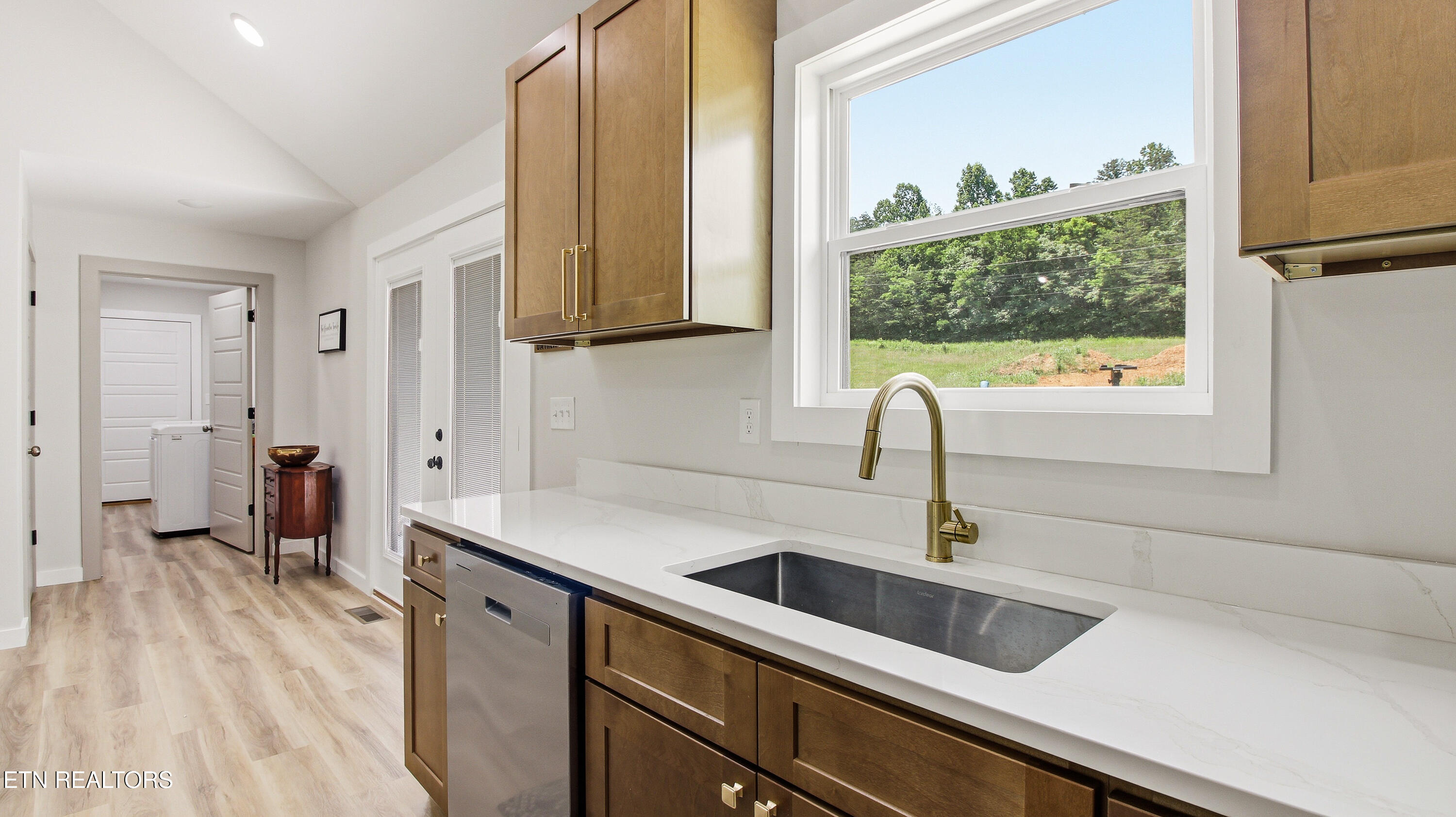 1607 Tranquility Ridge Drive Newport TN 37821