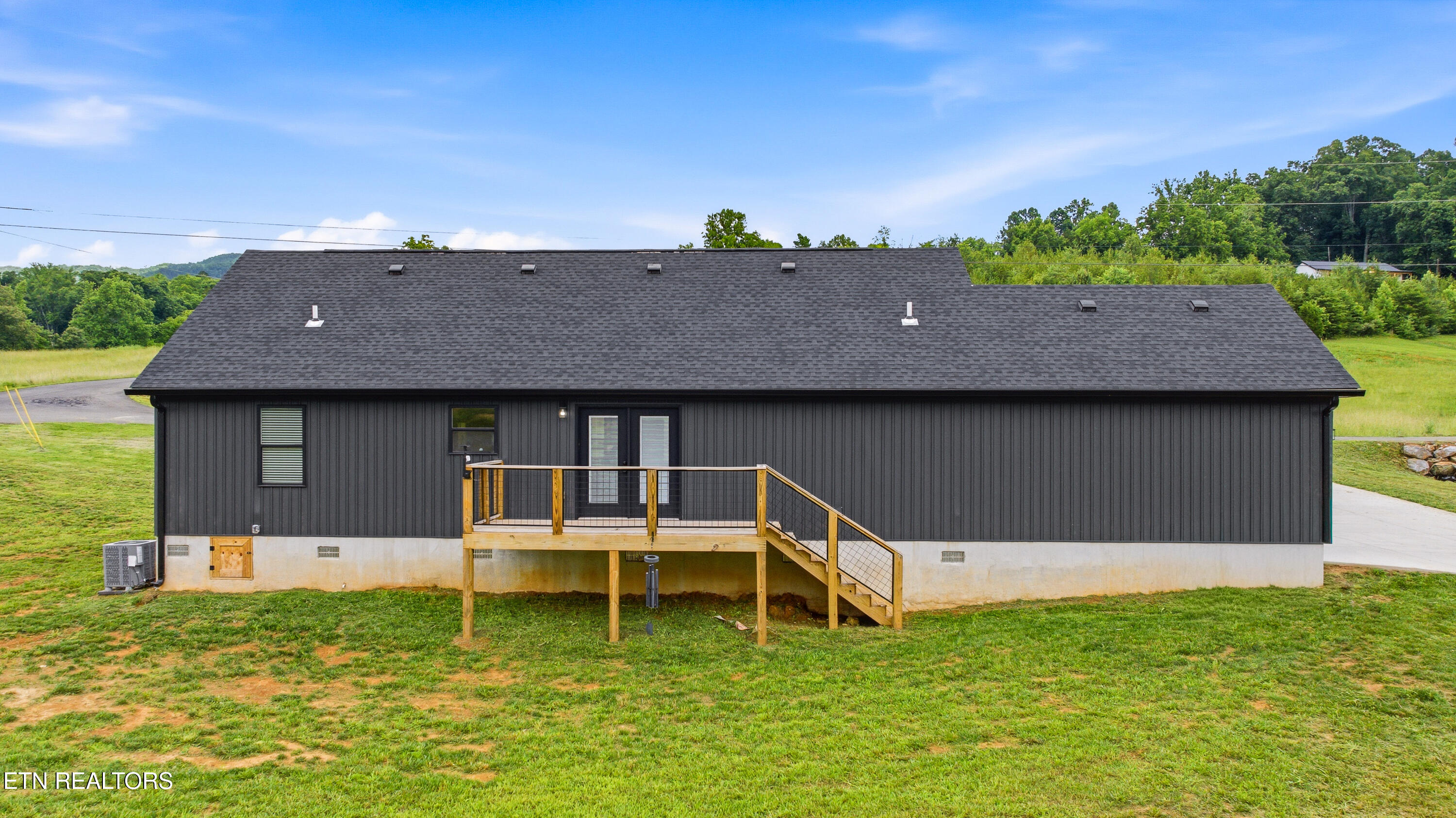 1607 Tranquility Ridge Drive Newport TN 37821