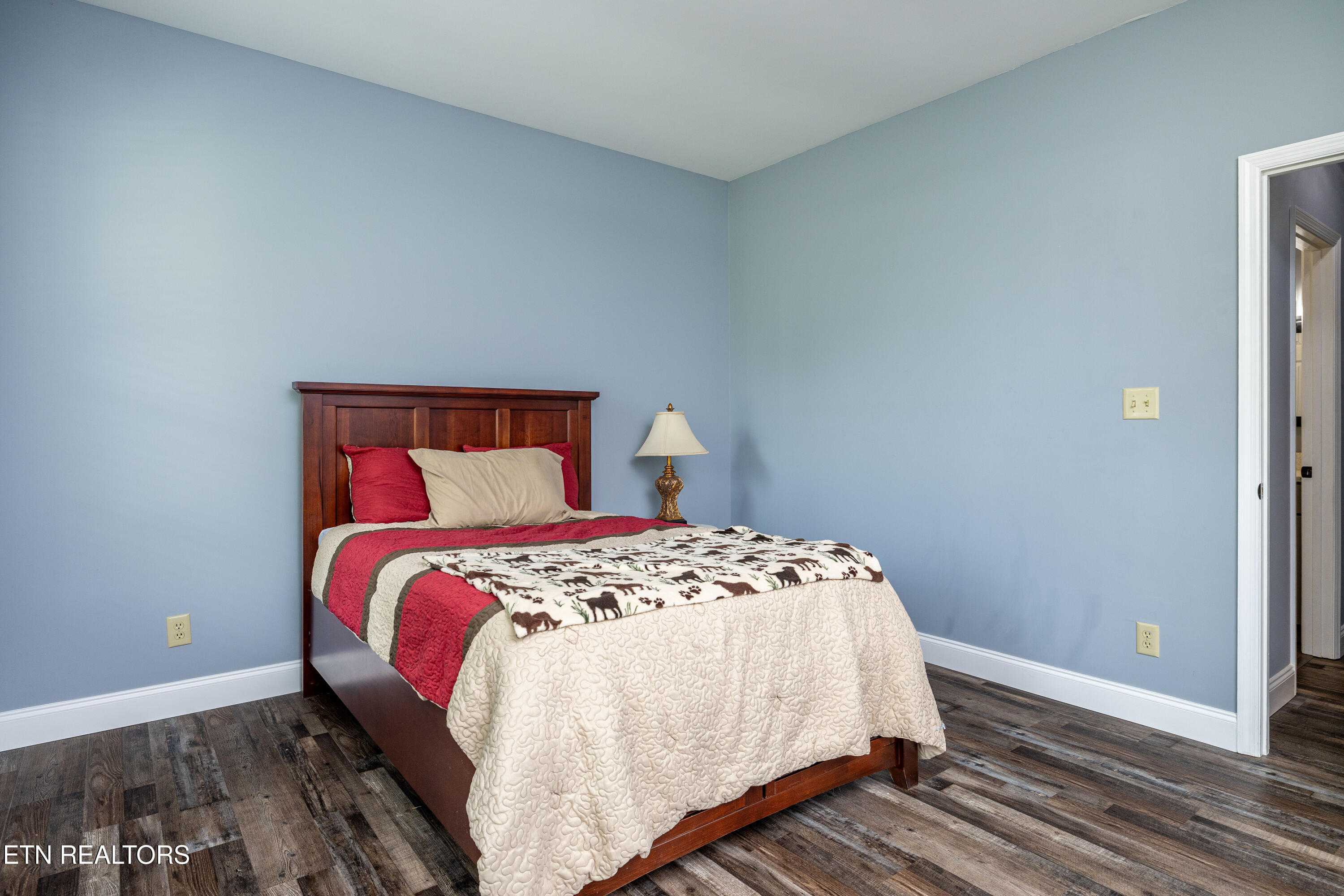1225 Mountain View Road Lenoir City TN 37771
