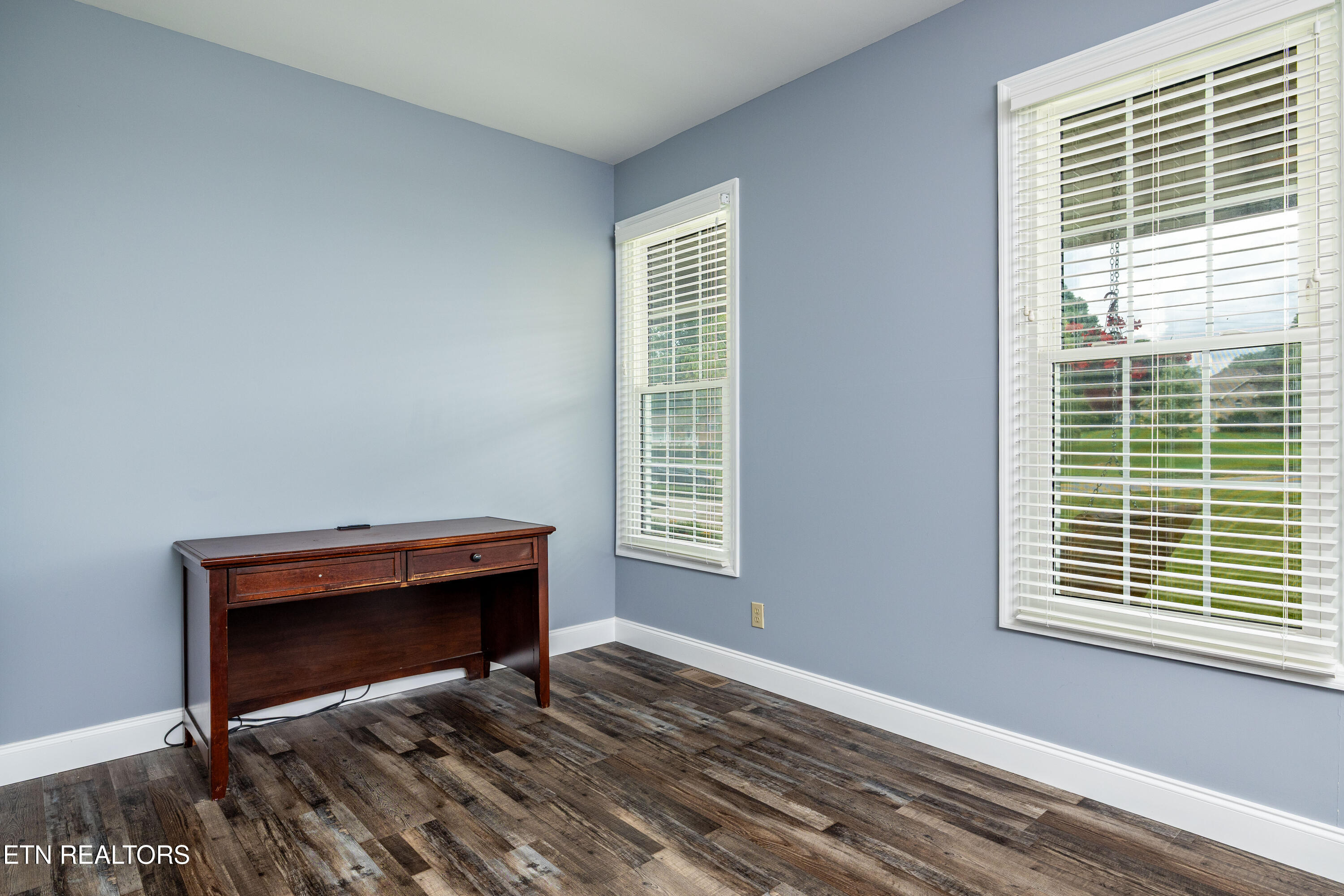 1225 Mountain View Road Lenoir City TN 37771