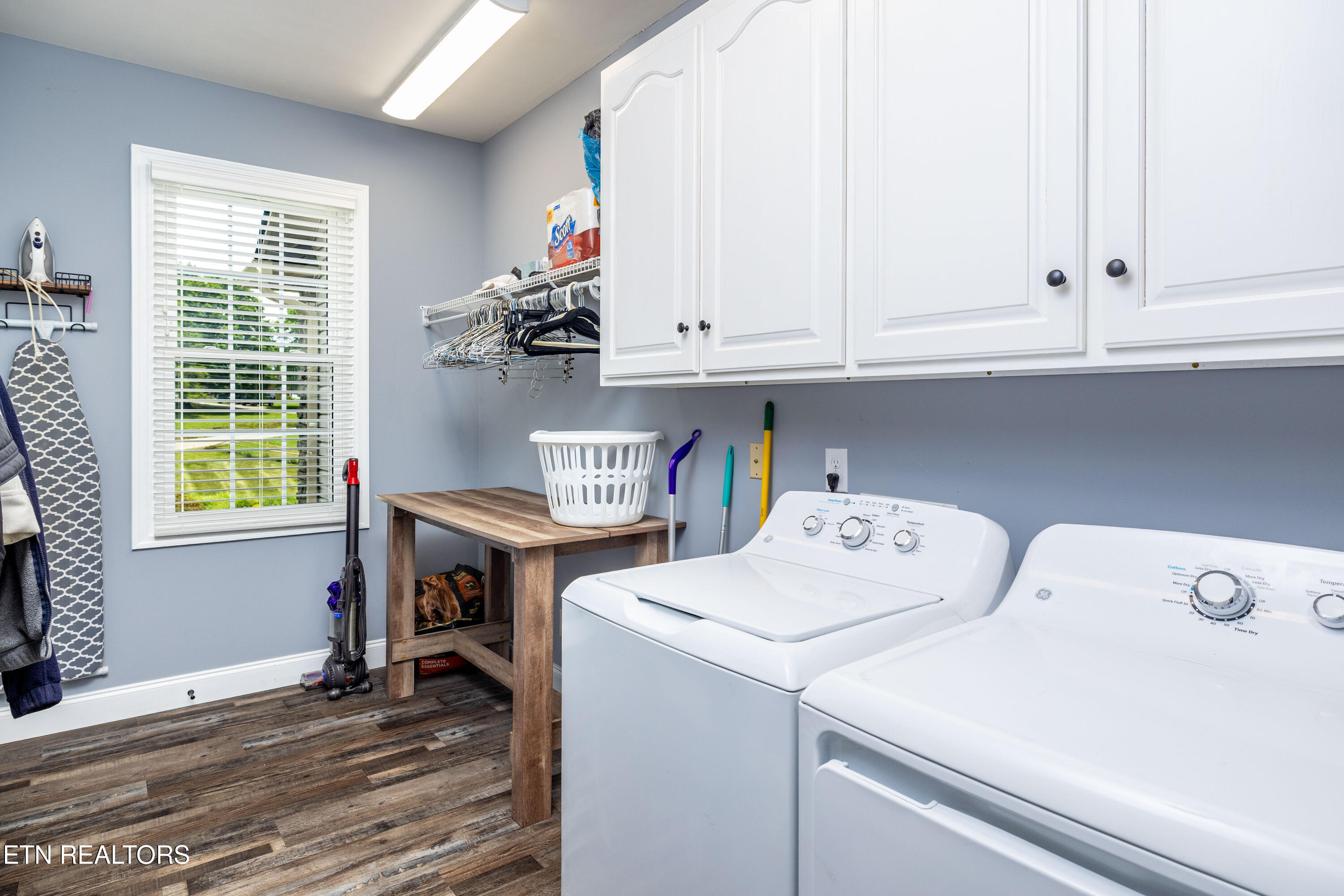 1225 Mountain View Road Lenoir City TN 37771