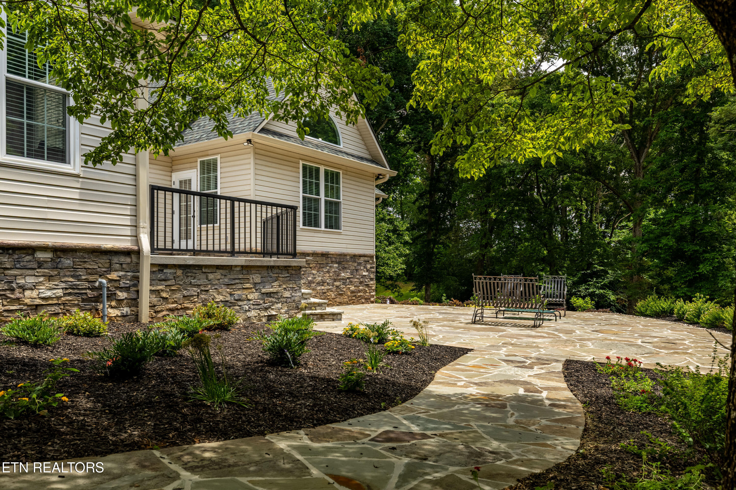 1225 Mountain View Road Lenoir City TN 37771