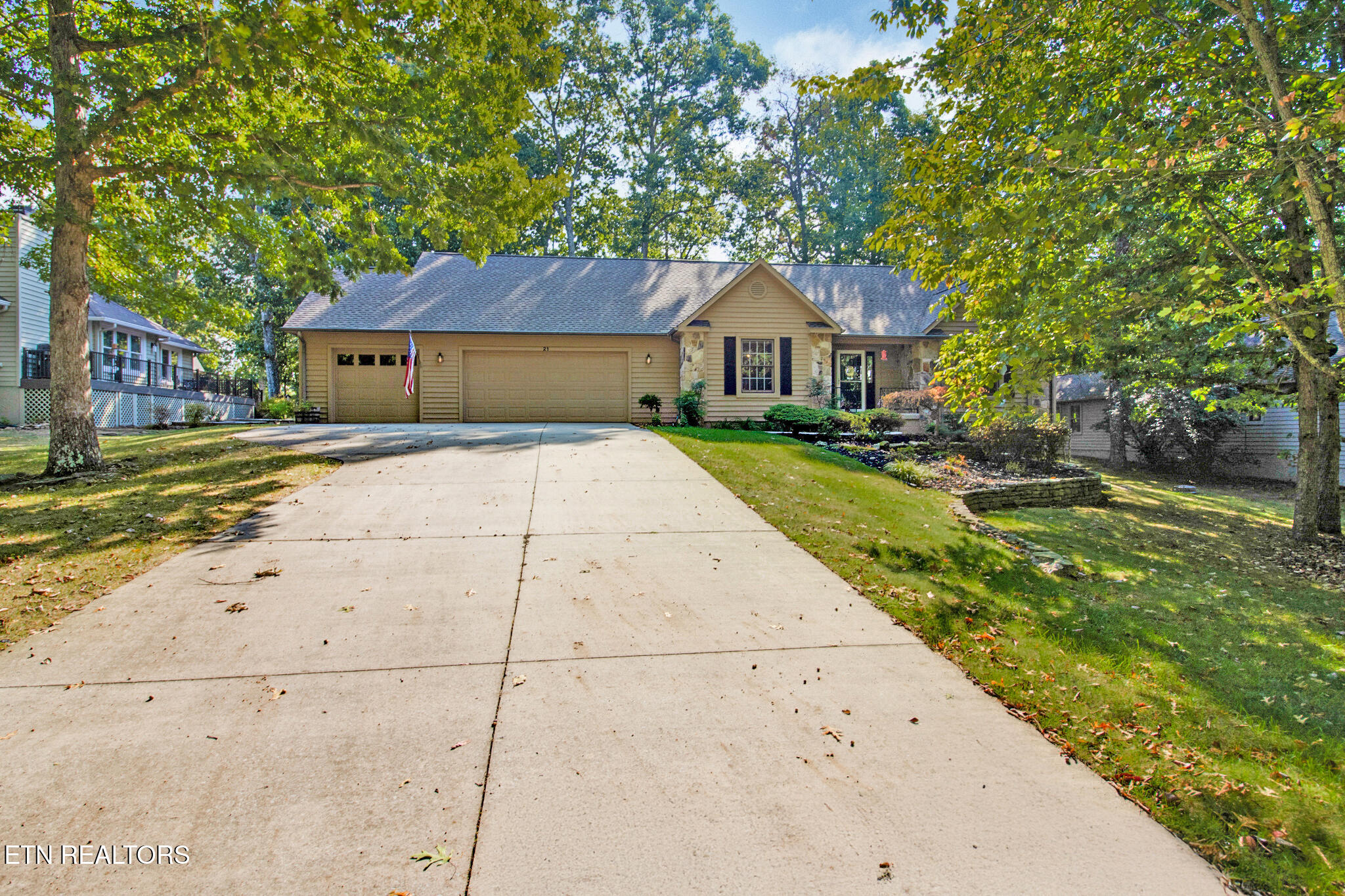 21 Amesbury Court Crossville TN 38558