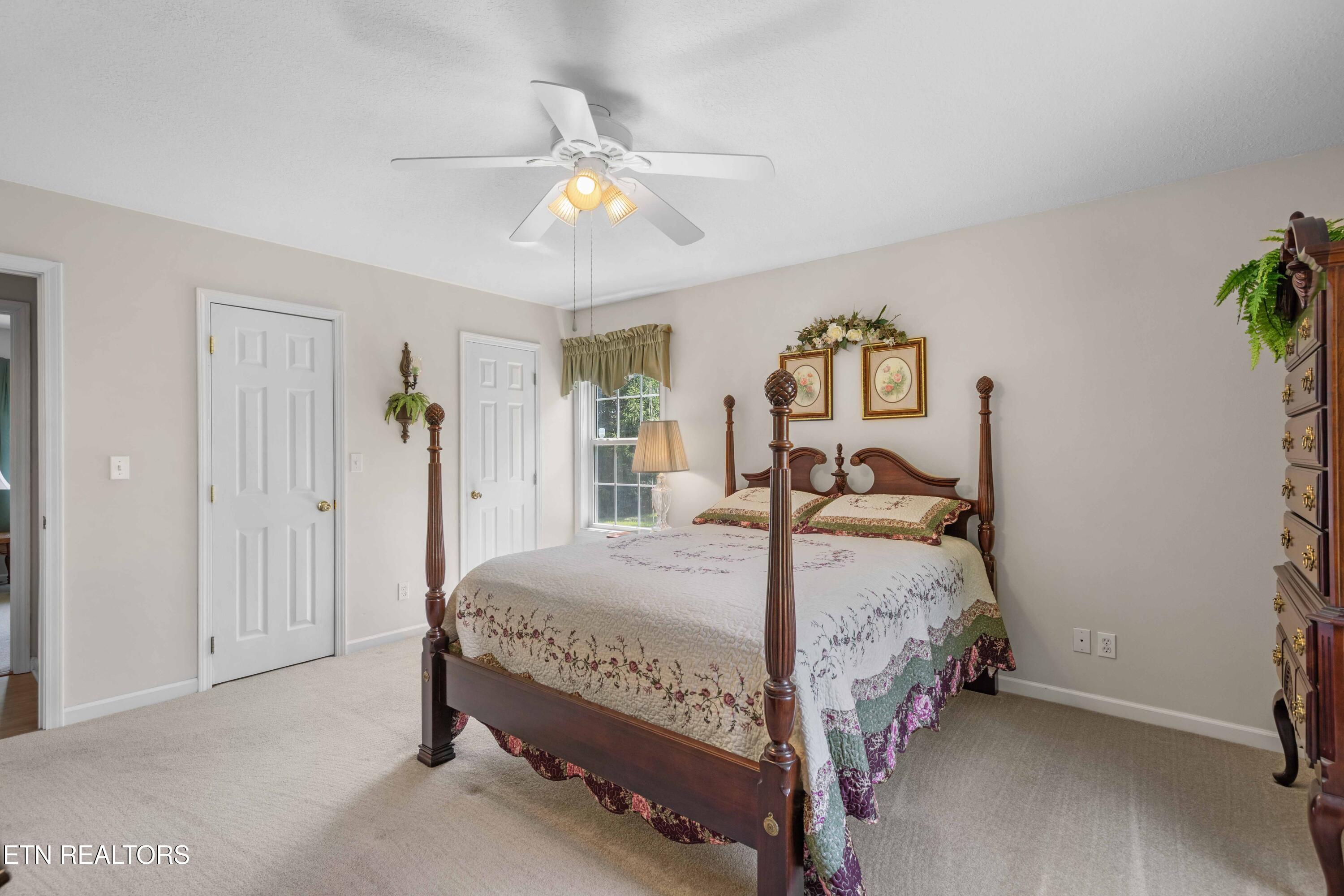 1354 Towe String Road Jacksboro TN 37757