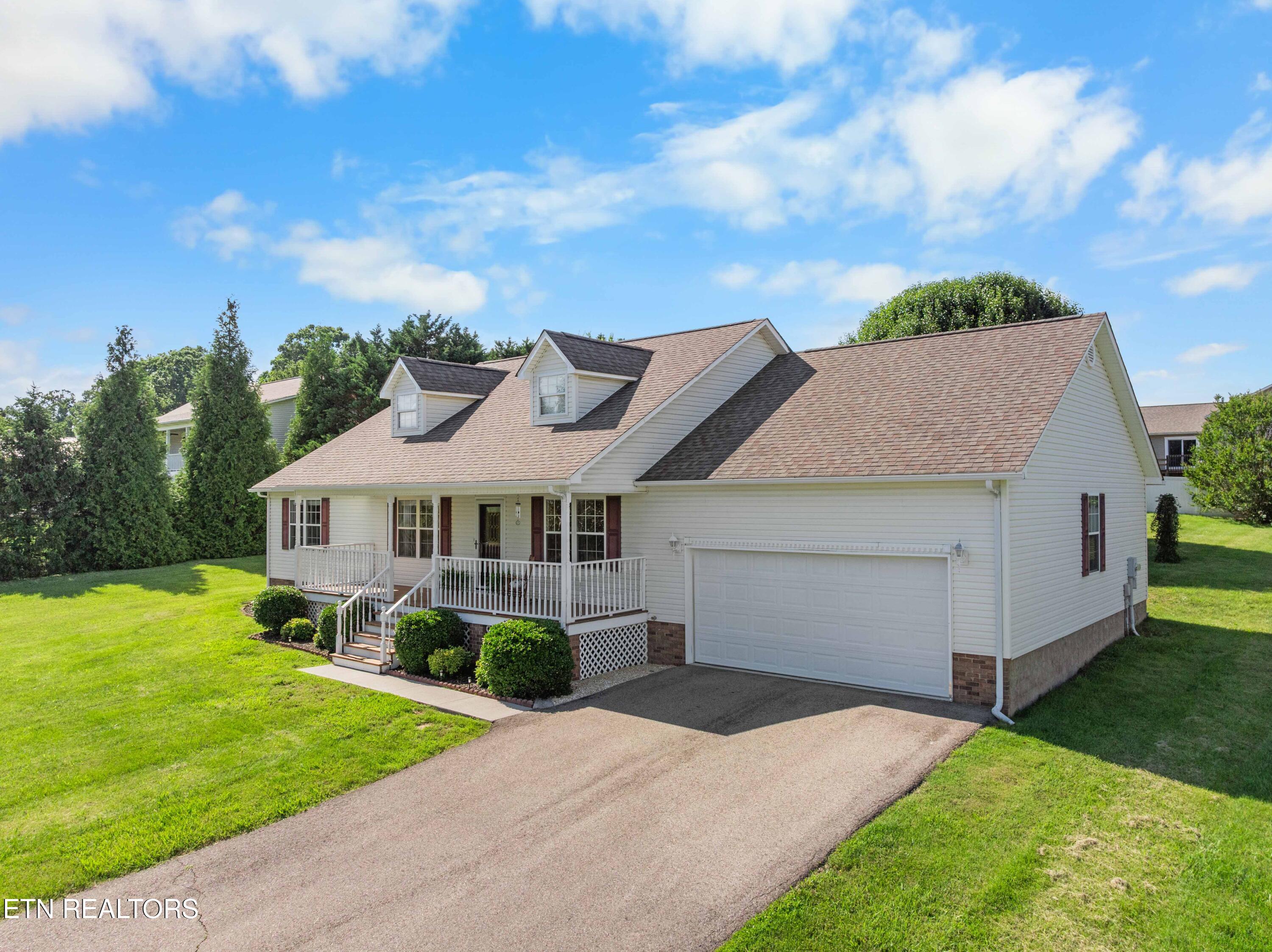 1354 Towe String Road Jacksboro TN 37757