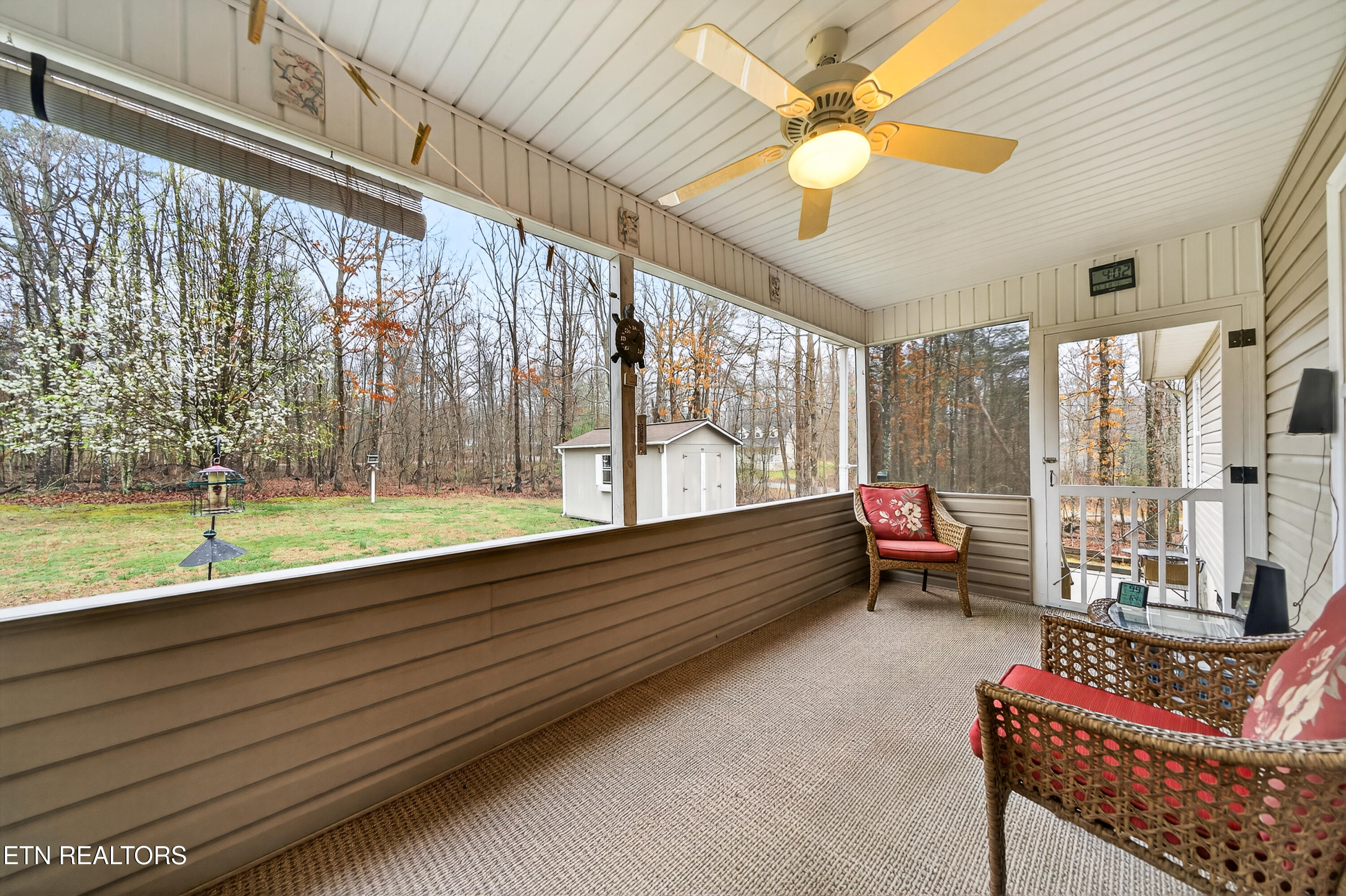 725 Oneida Lane Crossville TN 38572