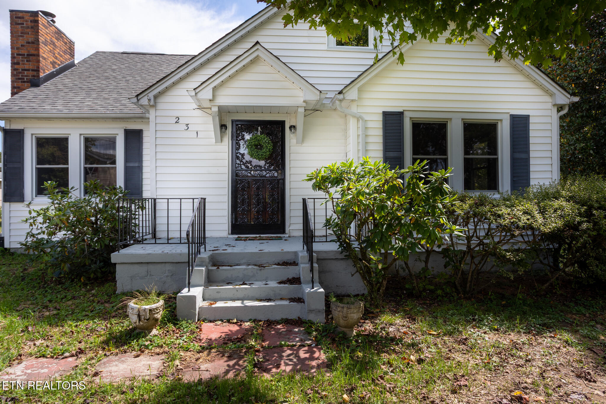 231 S Oakwood Avenue Clinton TN 37716