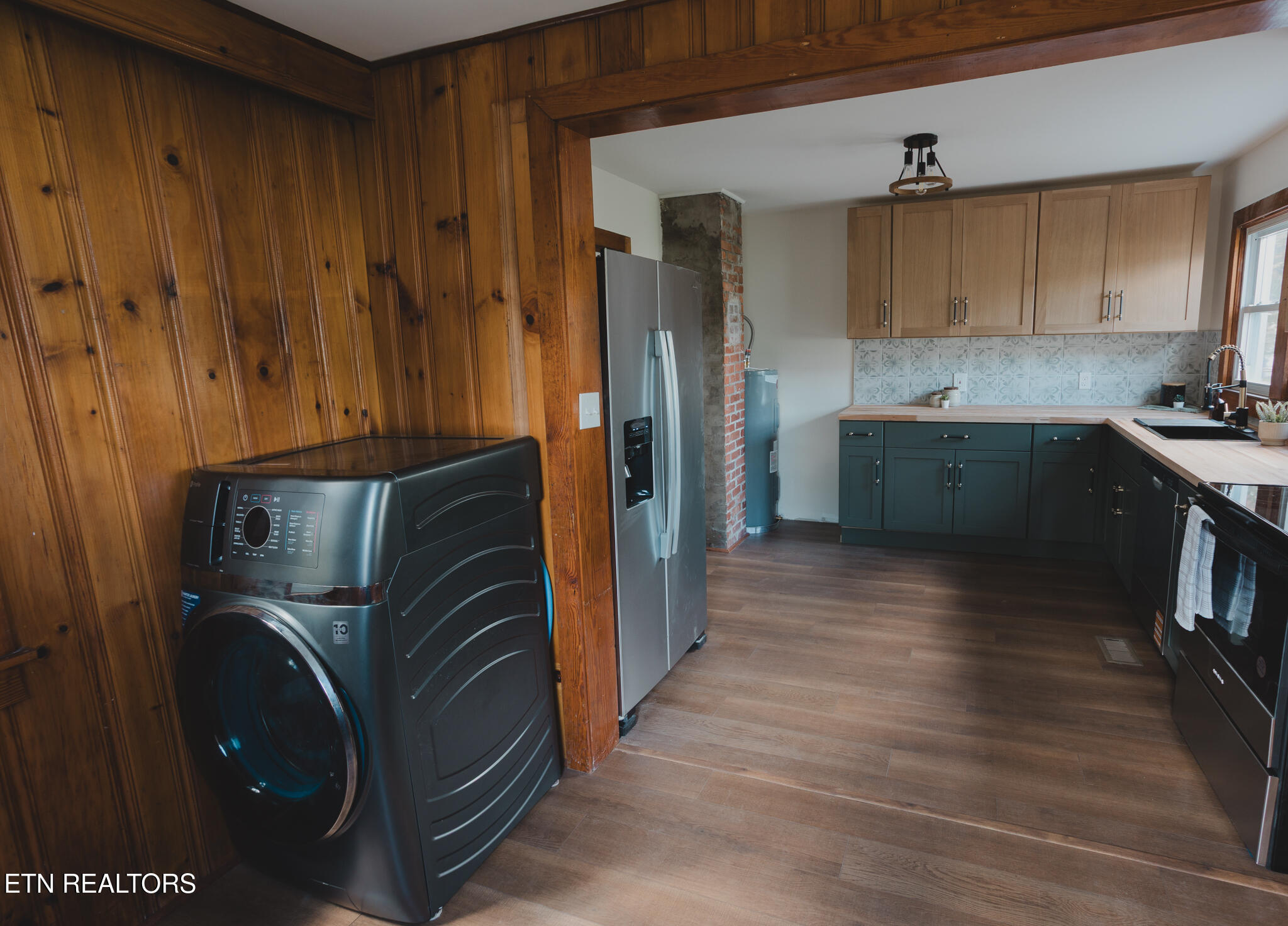 231 S Oakwood Avenue Clinton TN 37716