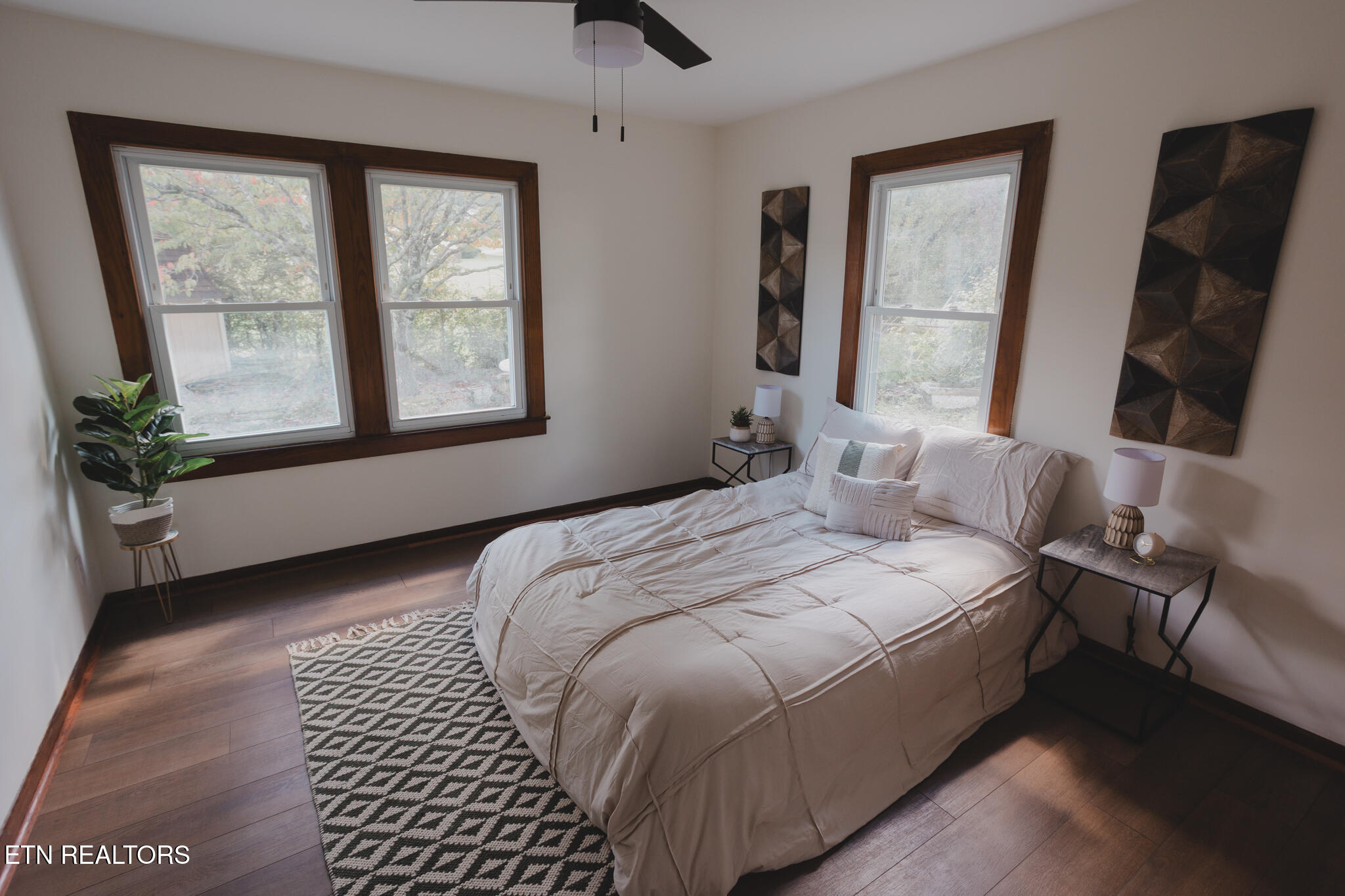 231 S Oakwood Avenue Clinton TN 37716