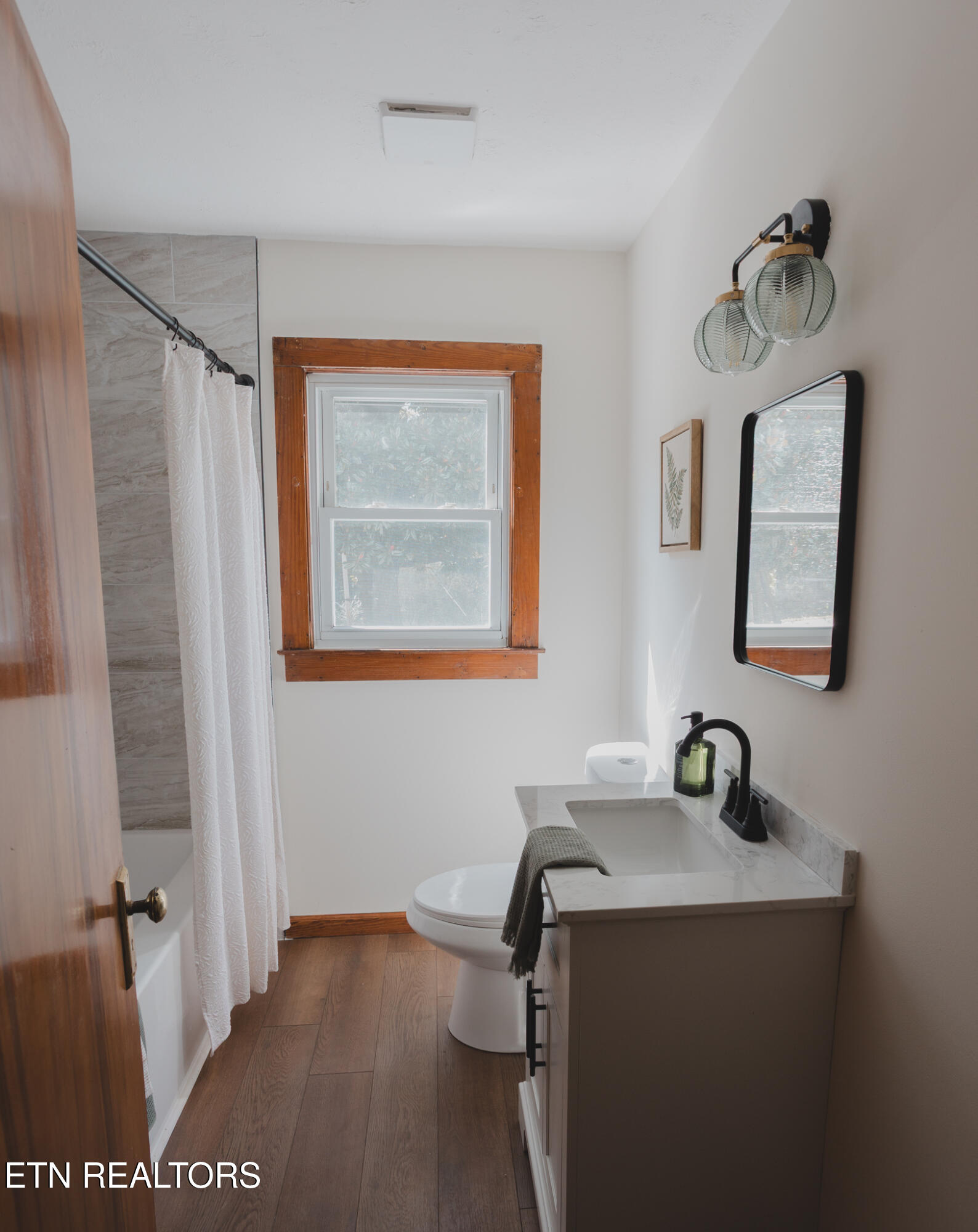 231 S Oakwood Avenue Clinton TN 37716