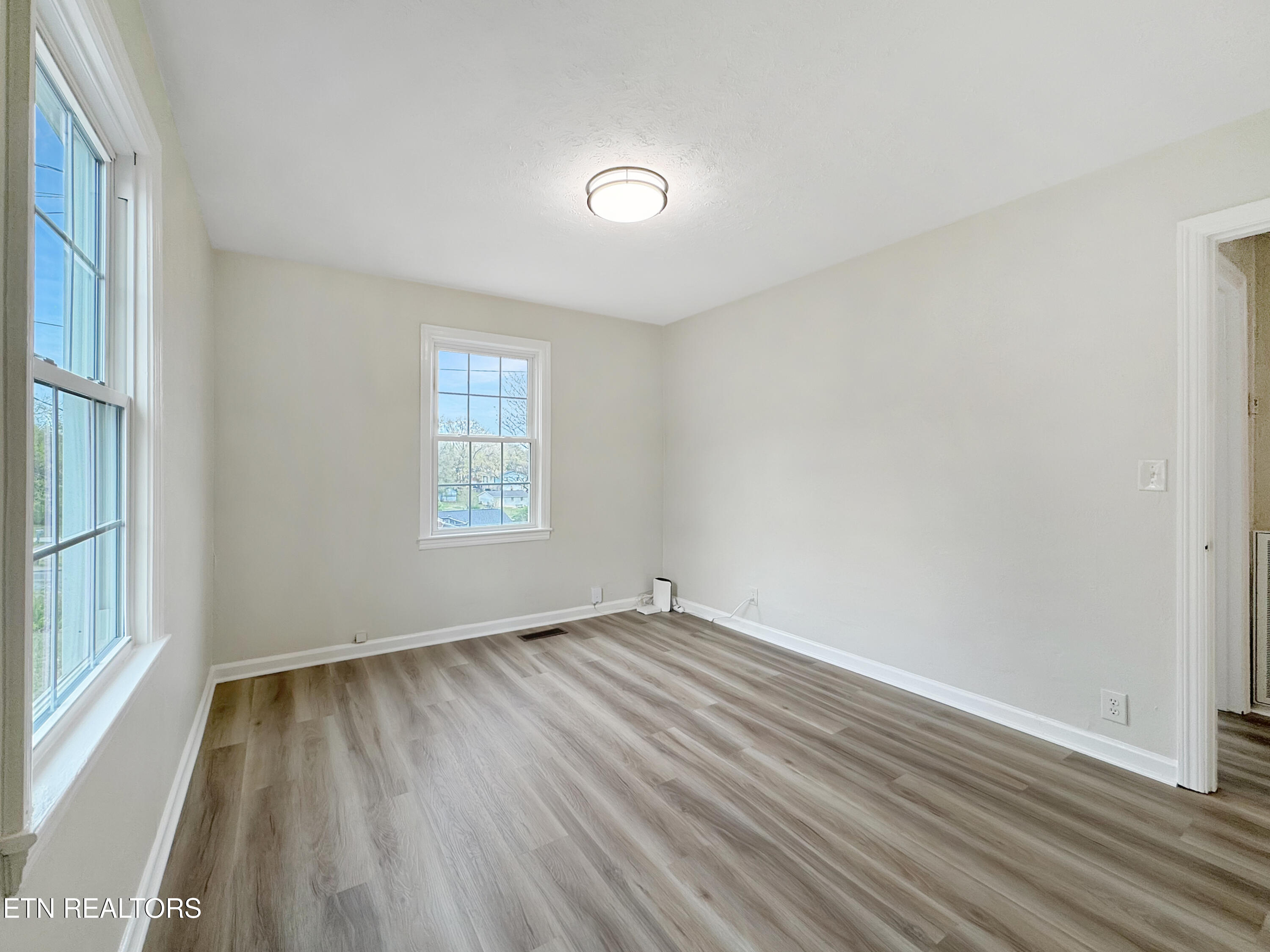 3526 Fountain Park Boulevard Knoxville TN 37914