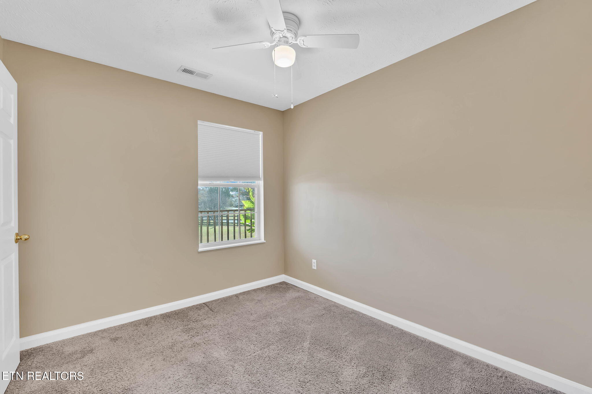 673 Ross Drive Dandridge TN 37725