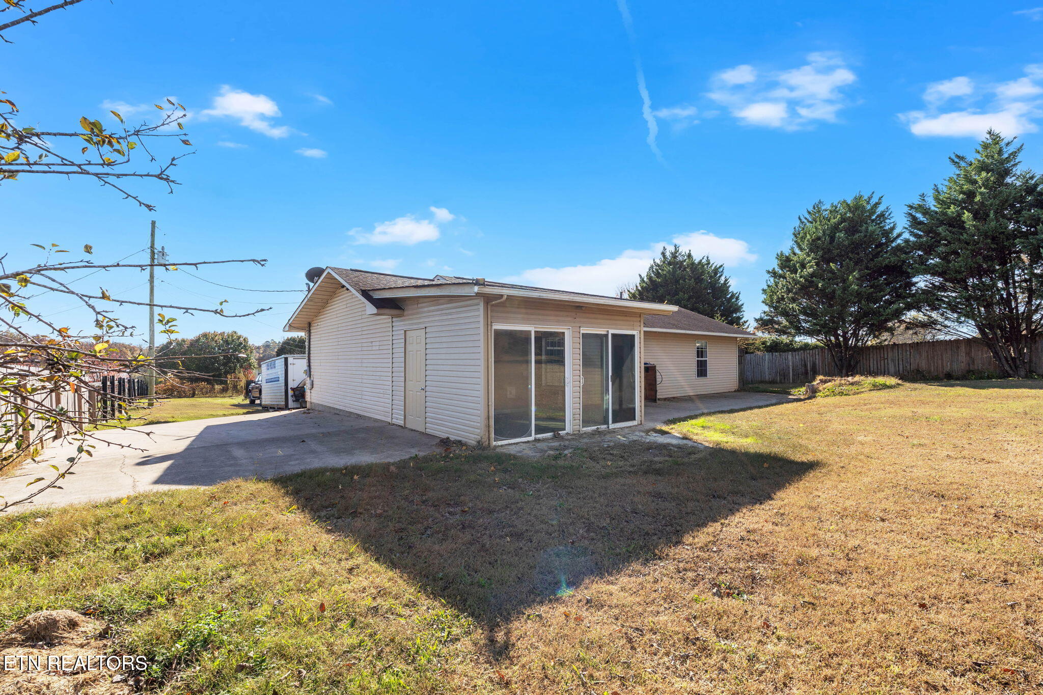 673 Ross Drive Dandridge TN 37725