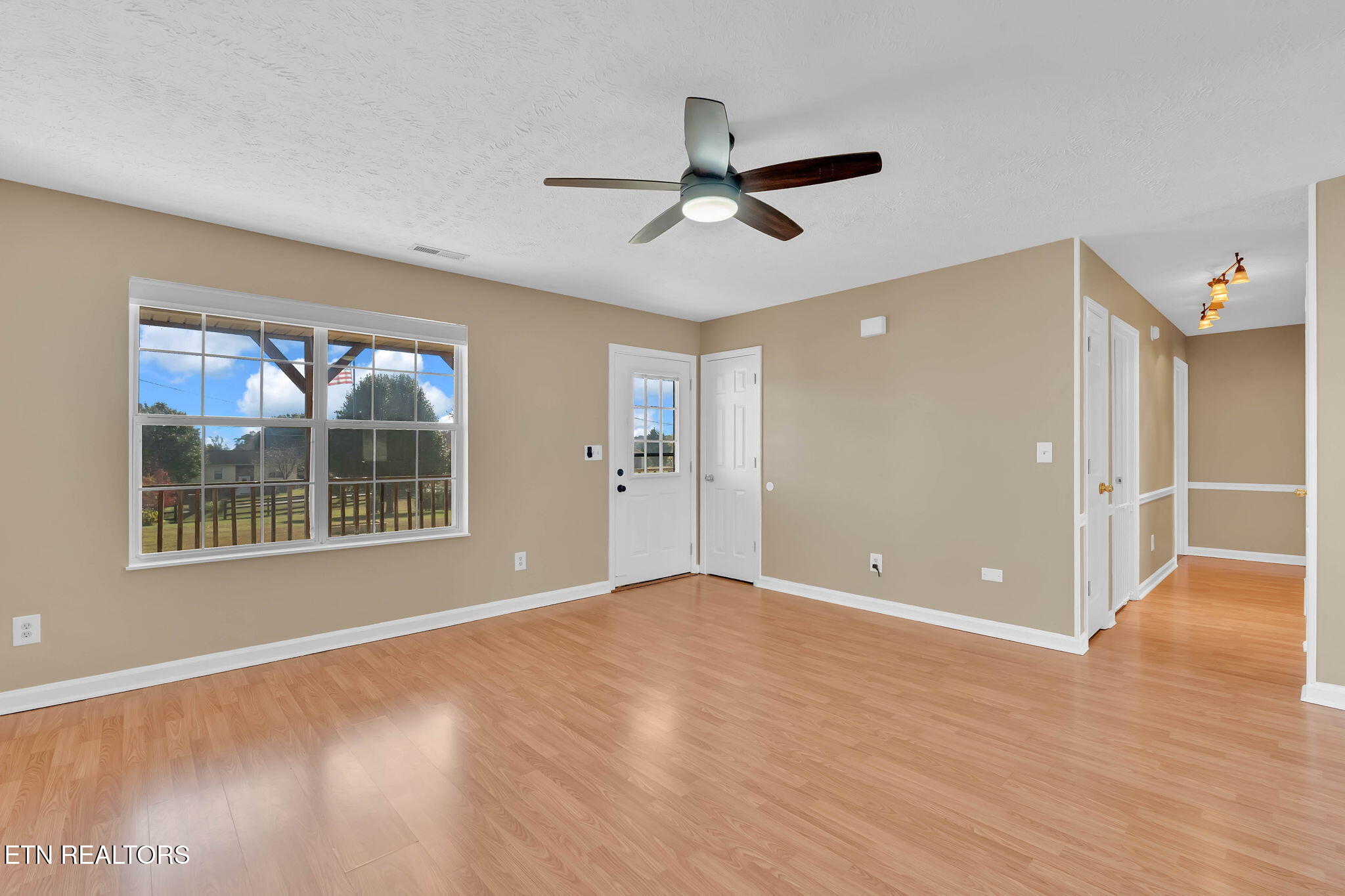 673 Ross Drive Dandridge TN 37725