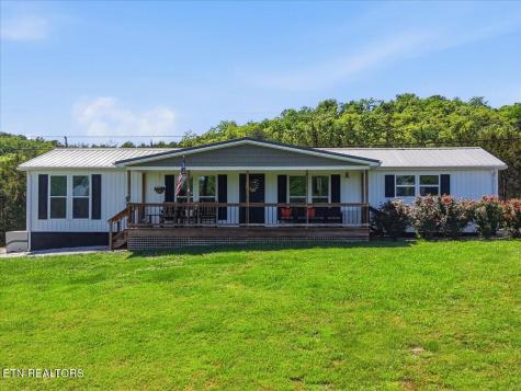1509 Hollow Springs Road White Pine TN 37890