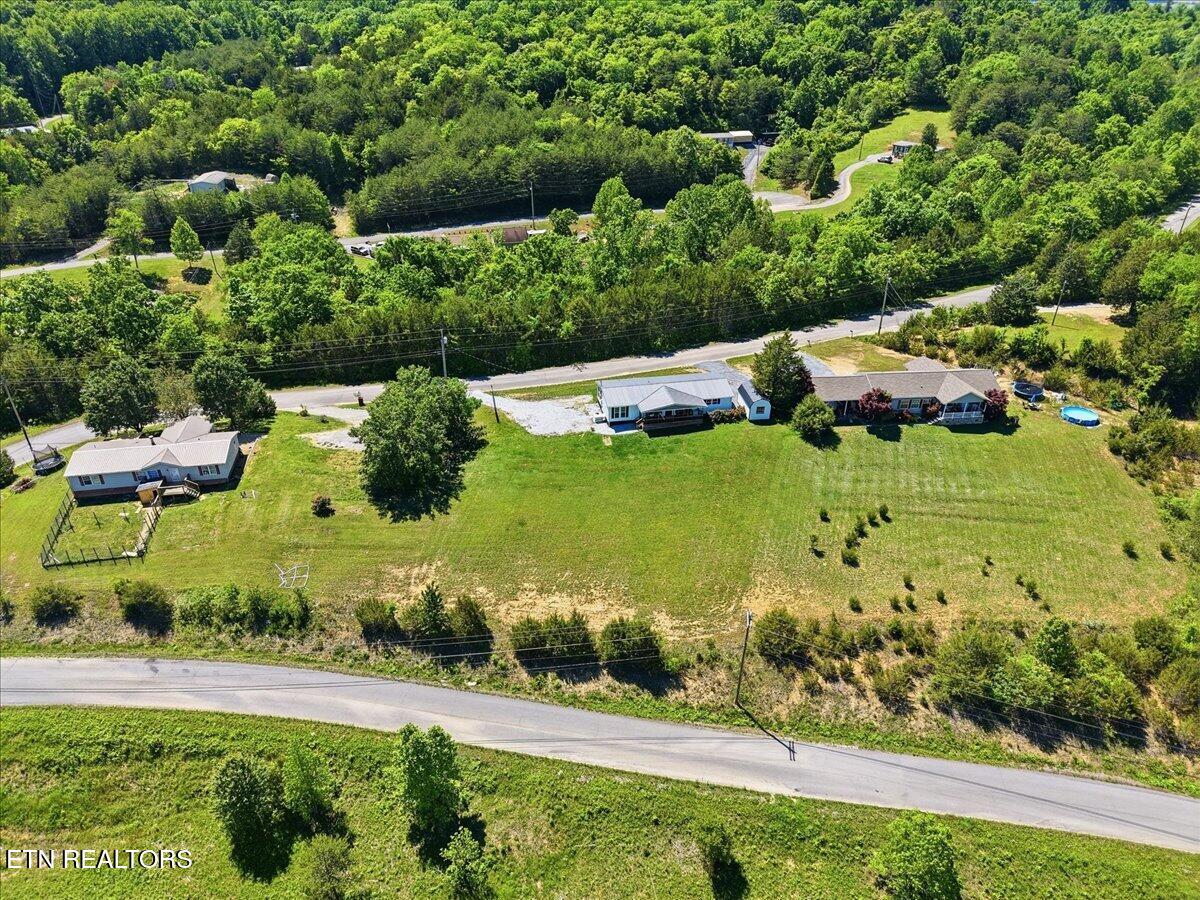 1509 Hollow Springs Road White Pine TN 37890