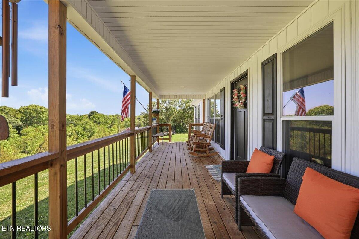 1509 Hollow Springs Road White Pine TN 37890