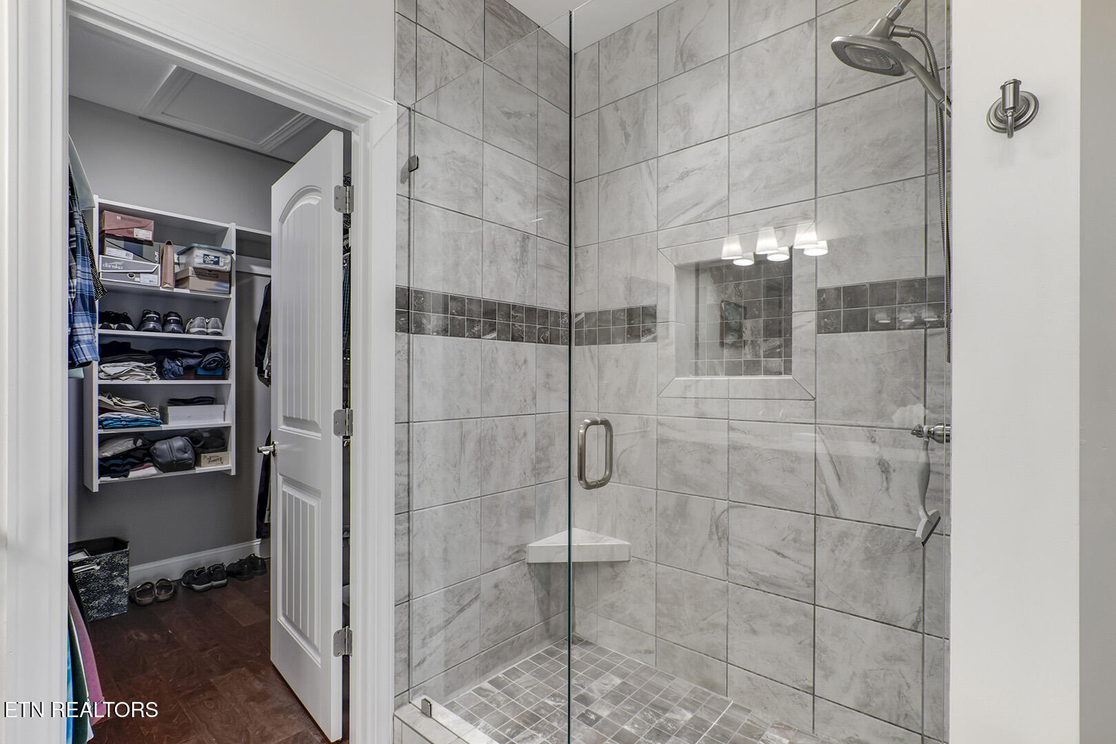 4210 Rare Earth Drive Knoxville TN 37938