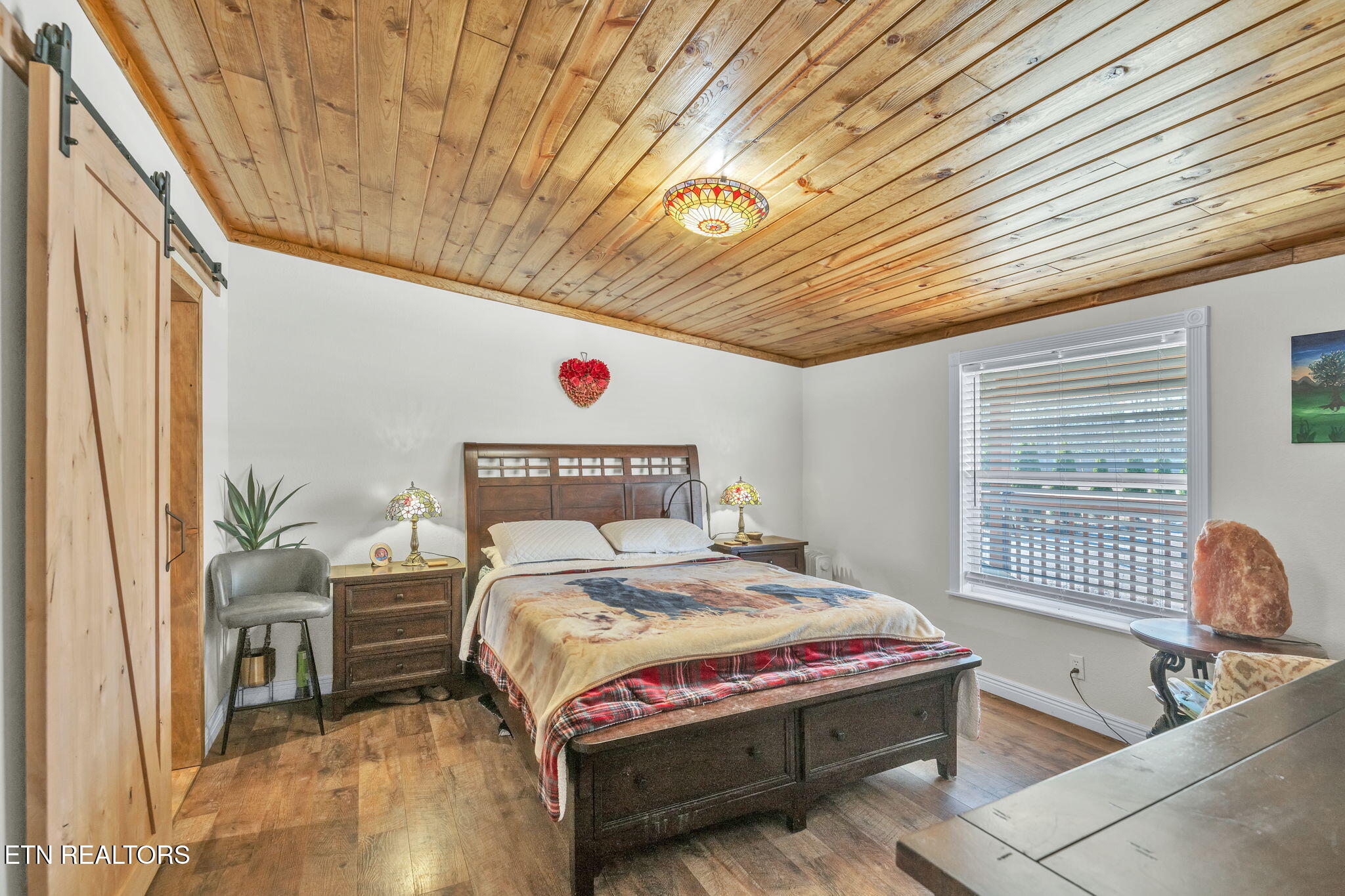 351 Zac Road Sunbright TN 37872