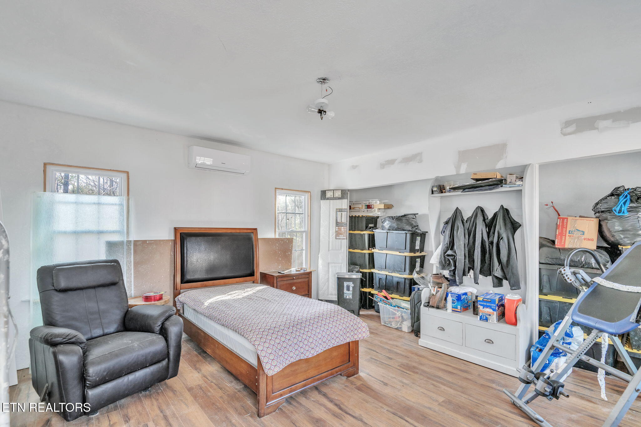 351 Zac Road Sunbright TN 37872