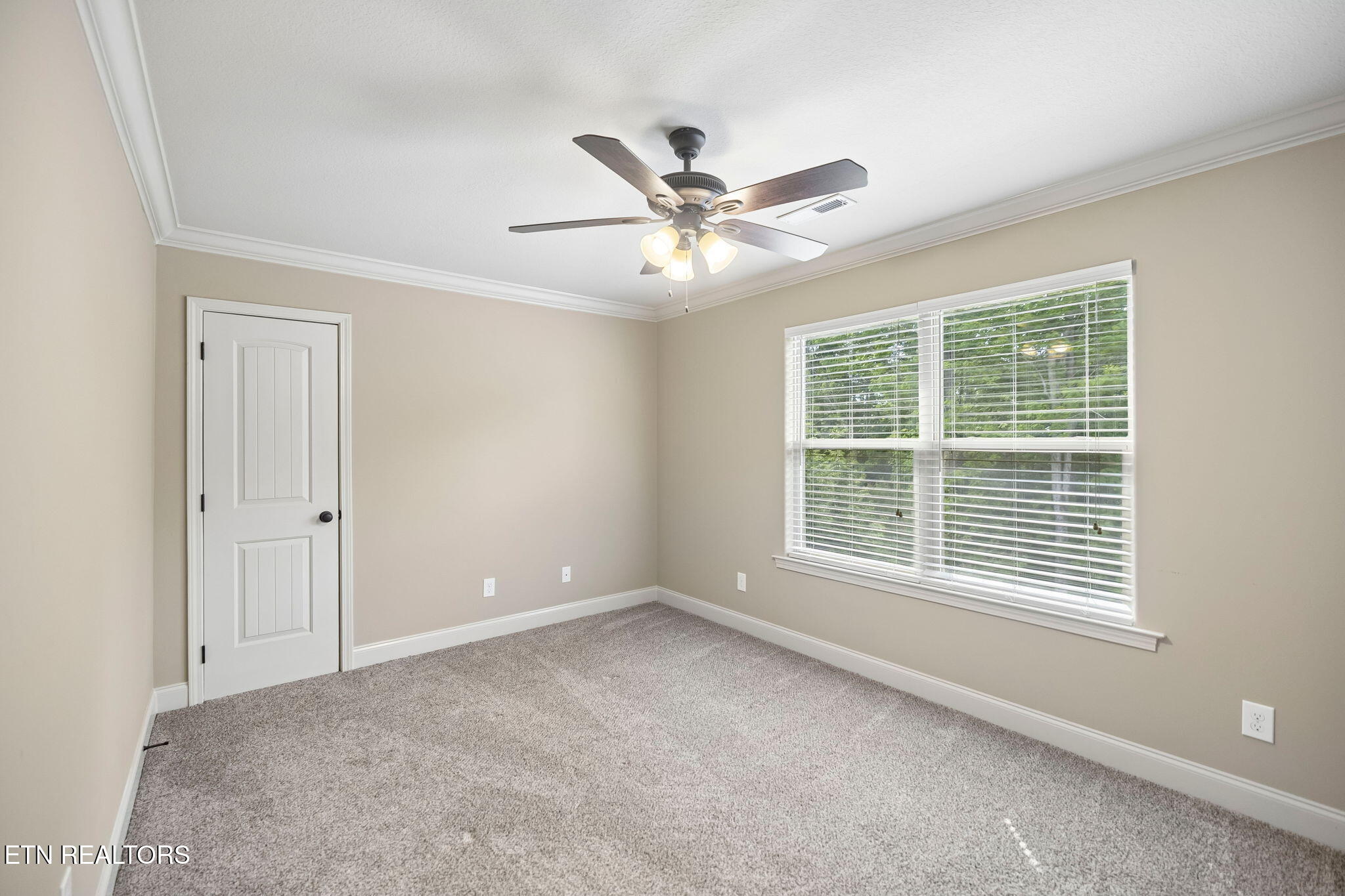1325 Sloping Hill Lane Knoxville TN 37931