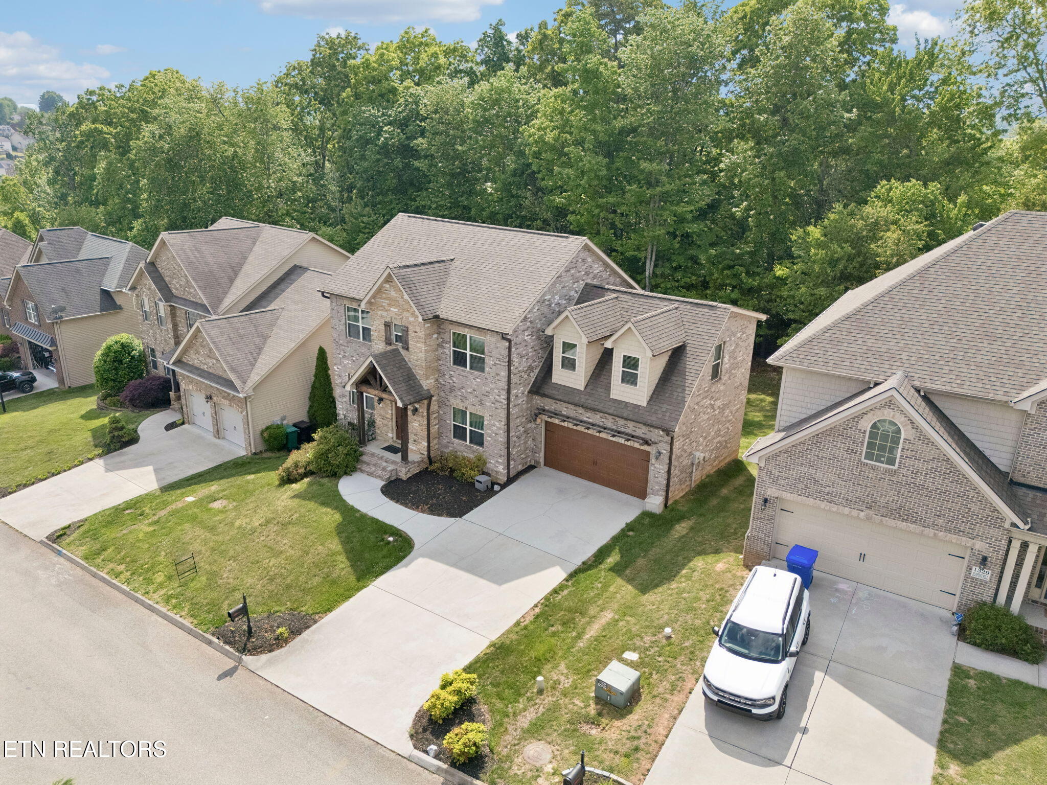 1325 Sloping Hill Lane Knoxville TN 37931