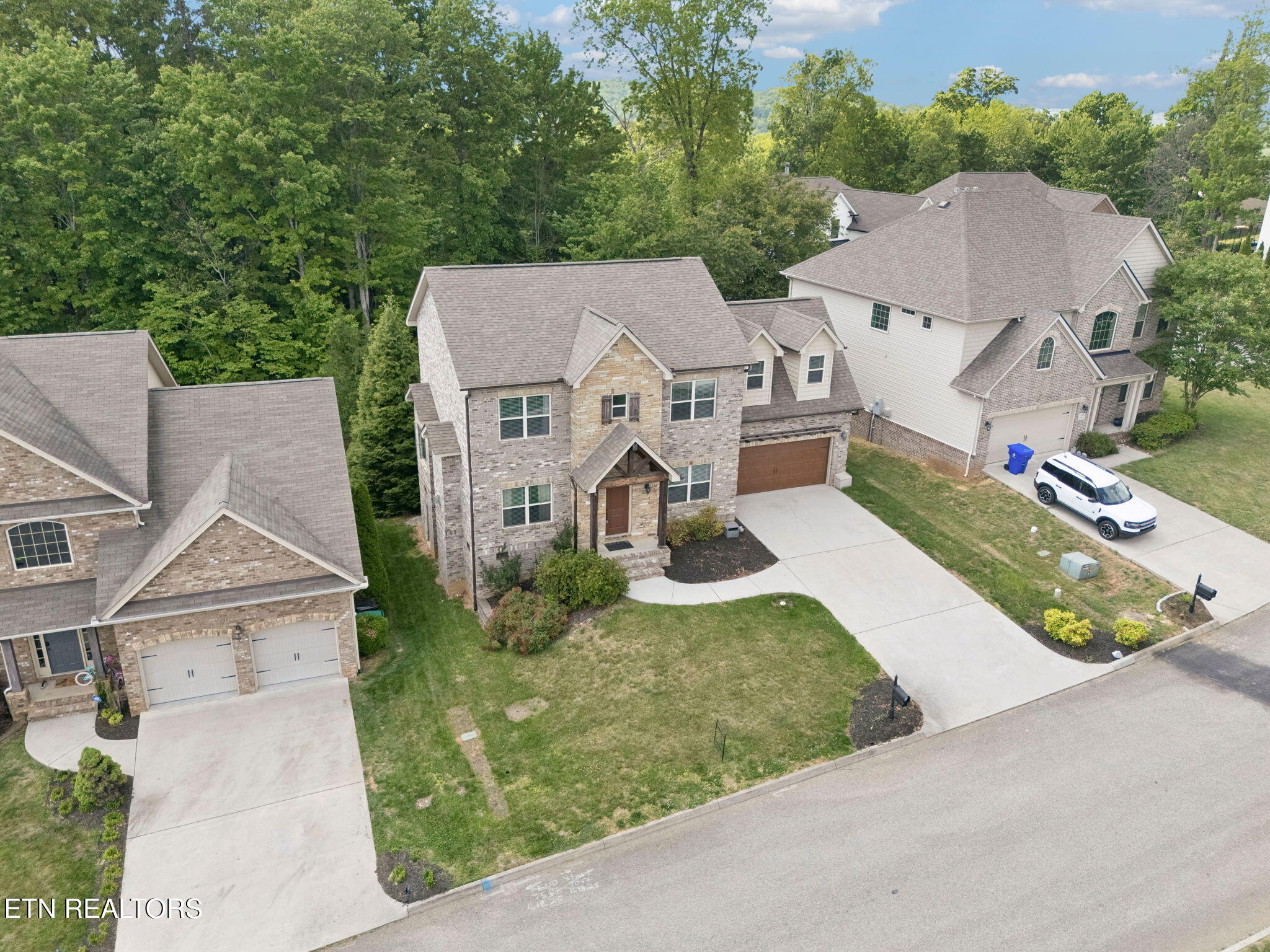 1325 Sloping Hill Lane Knoxville TN 37931