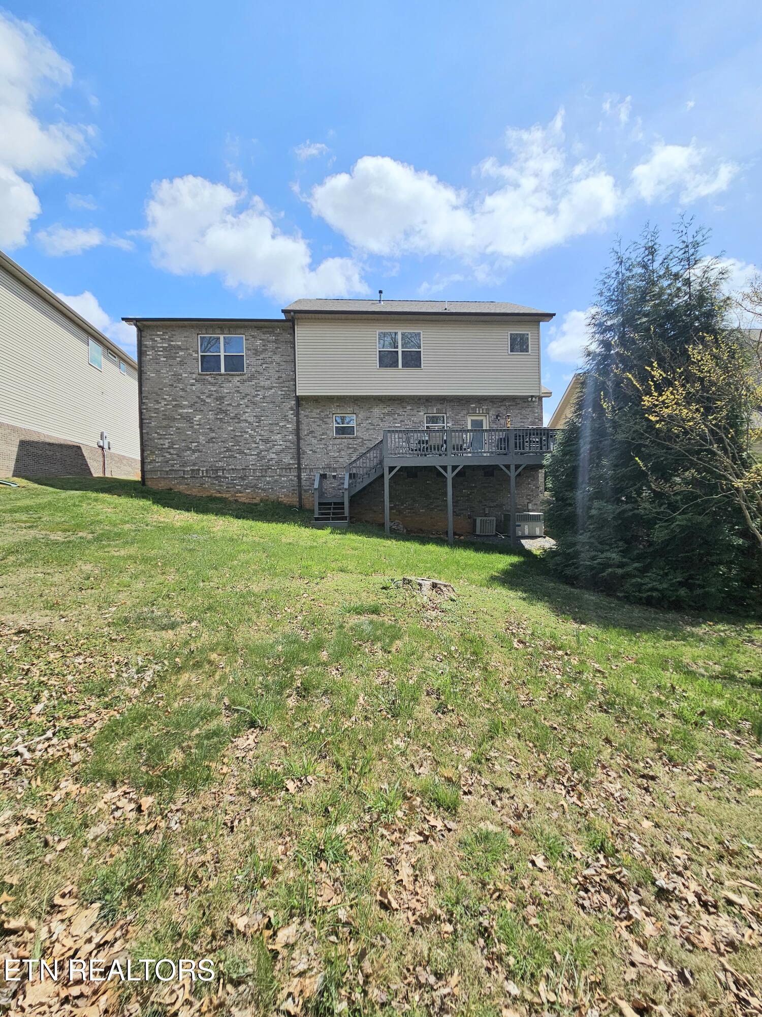 1325 Sloping Hill Lane Knoxville TN 37931
