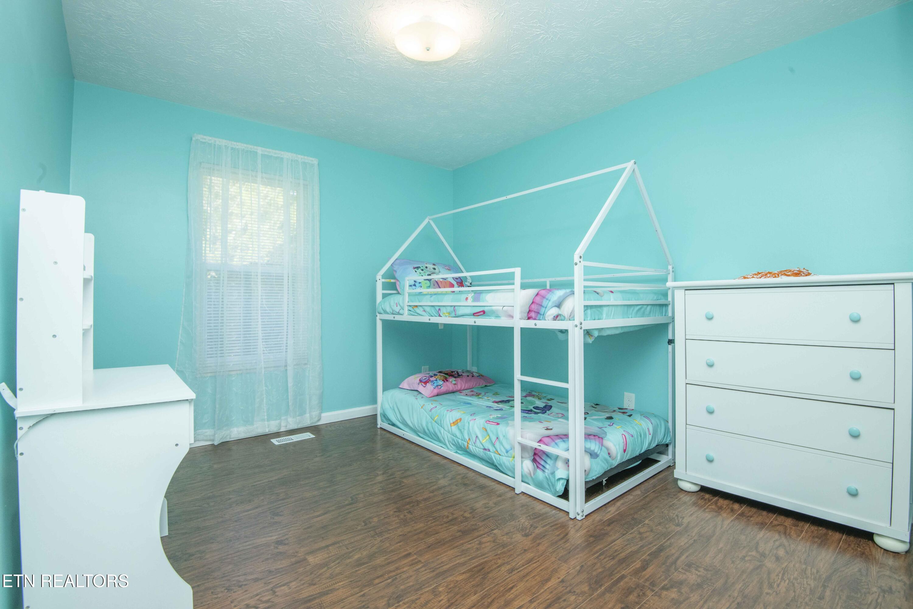 1203 E Woodshire Drive Knoxville TN 37922