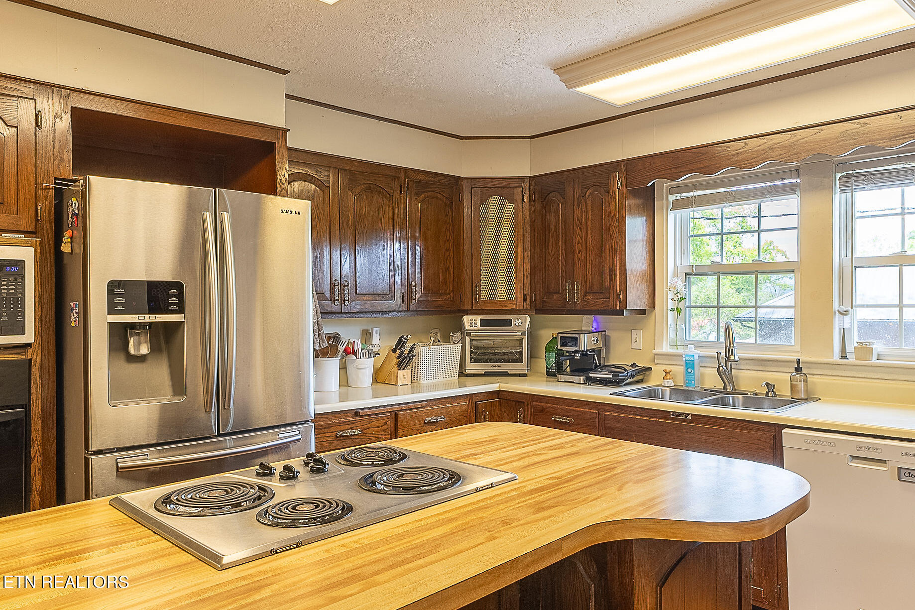 1107 E Elm Street Lafollette TN 37766