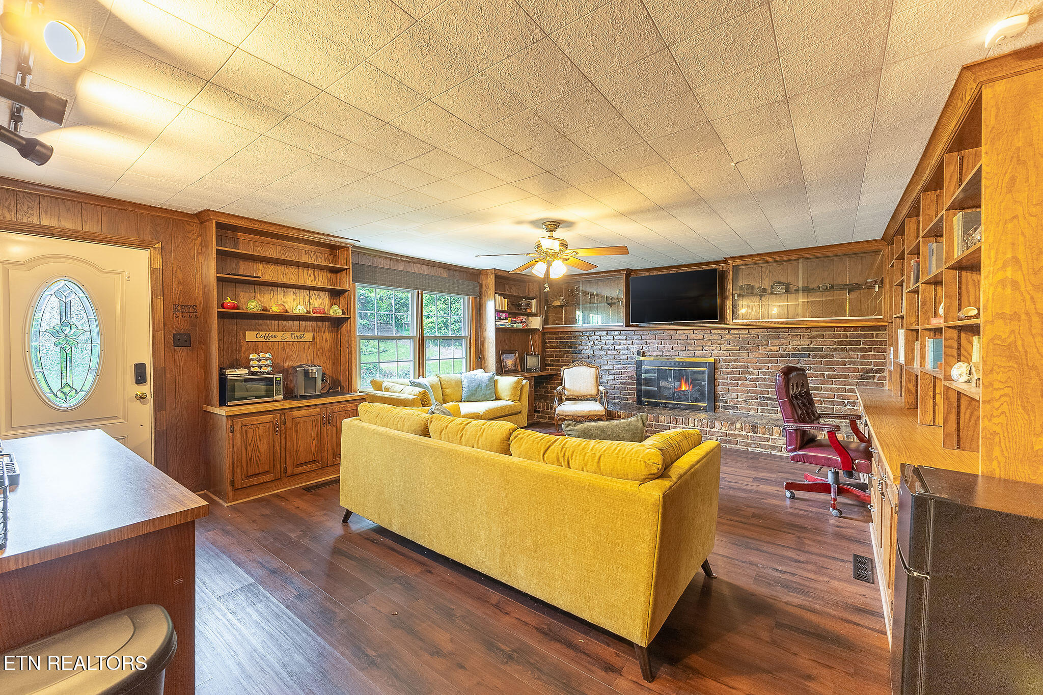 1107 E Elm Street Lafollette TN 37766