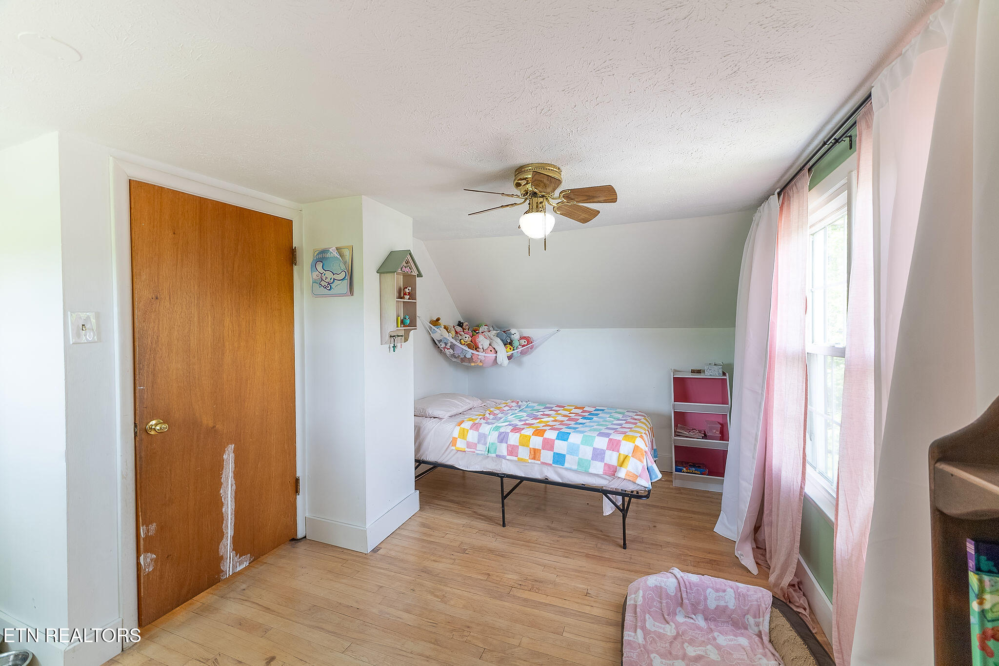 1107 E Elm Street Lafollette TN 37766
