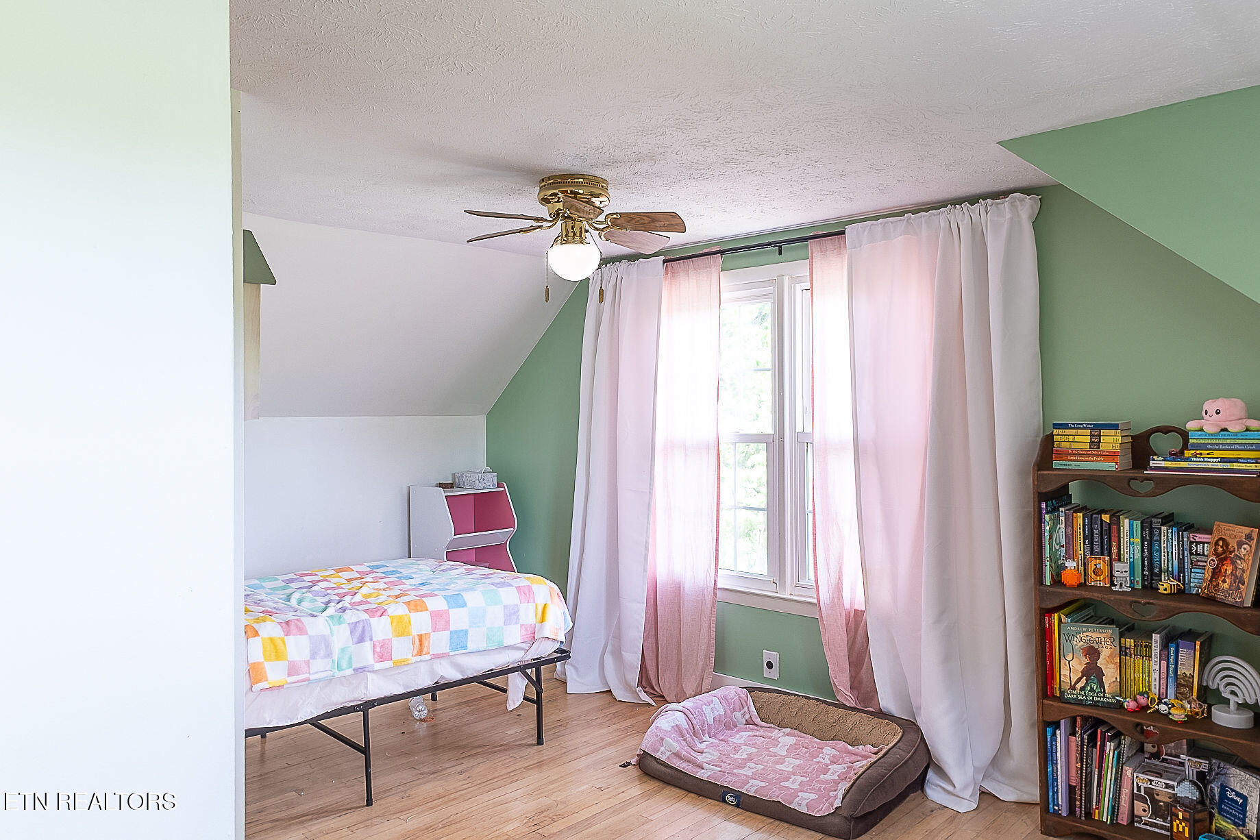 1107 E Elm Street Lafollette TN 37766