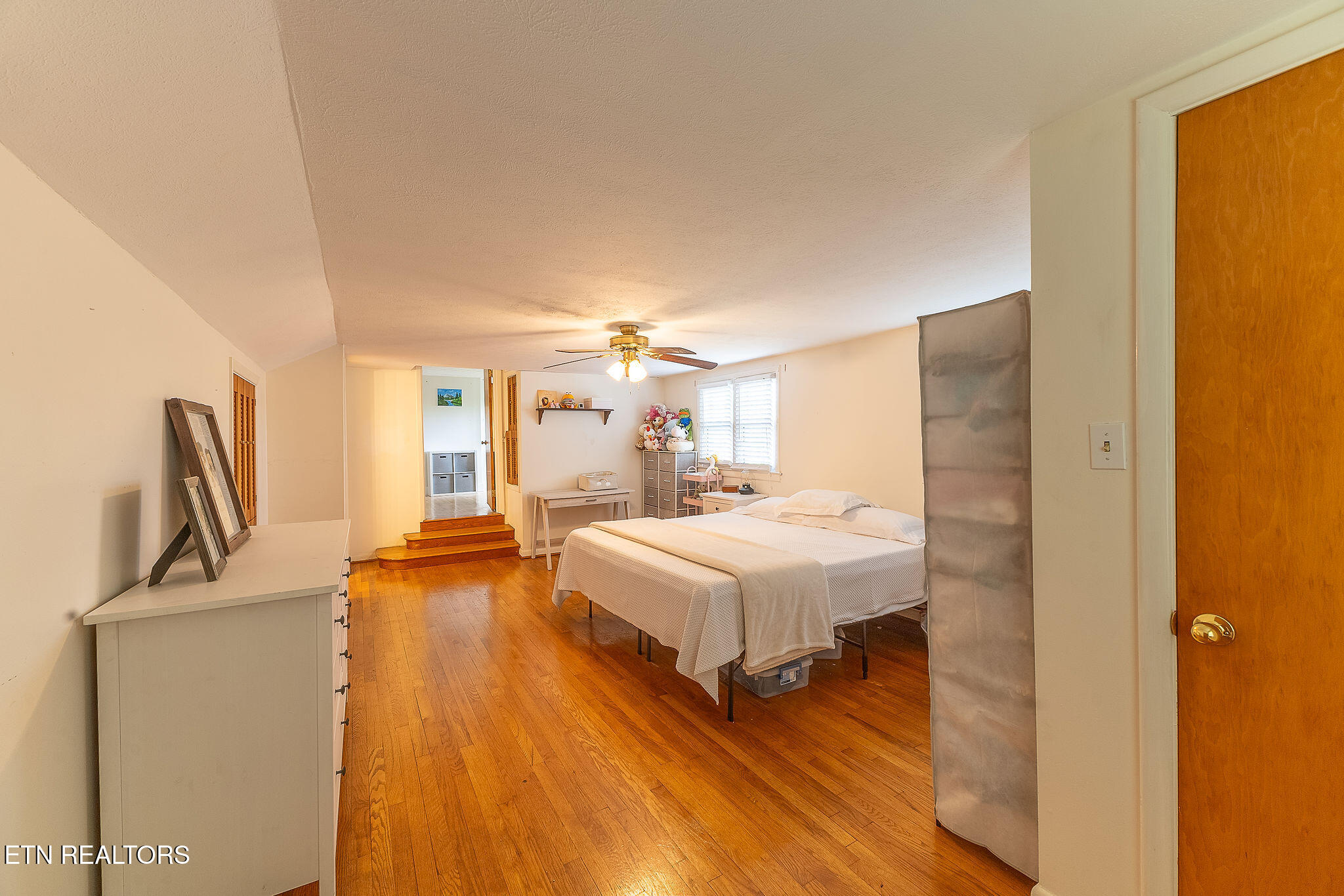 1107 E Elm Street Lafollette TN 37766