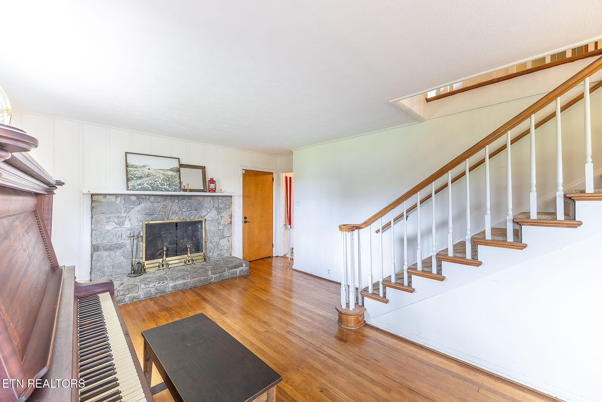 1107 E Elm Street Lafollette TN 37766