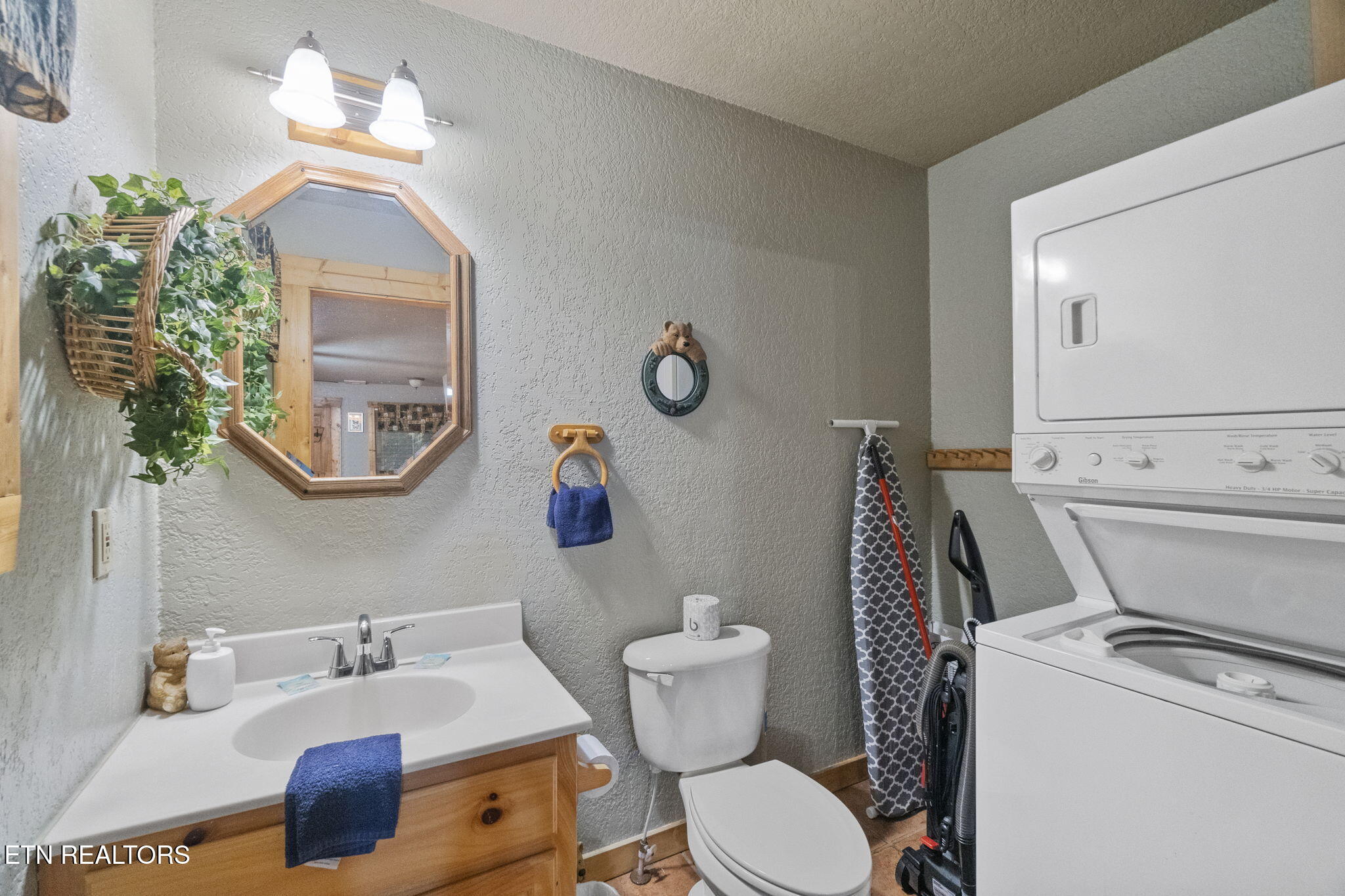 1868 Orchard Drive Sevierville TN 37876