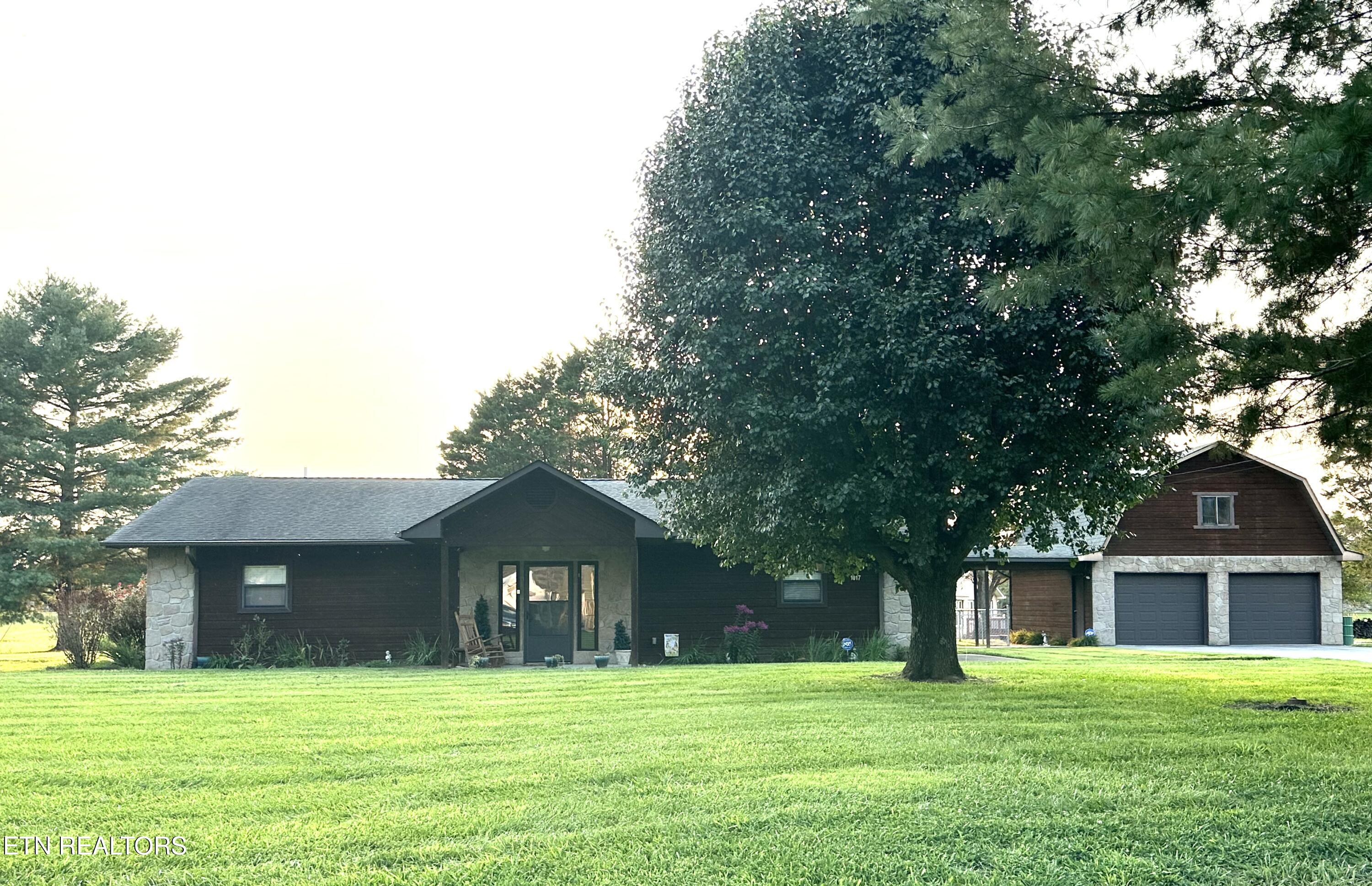 1017 Valley View Circle Sevierville TN 37876