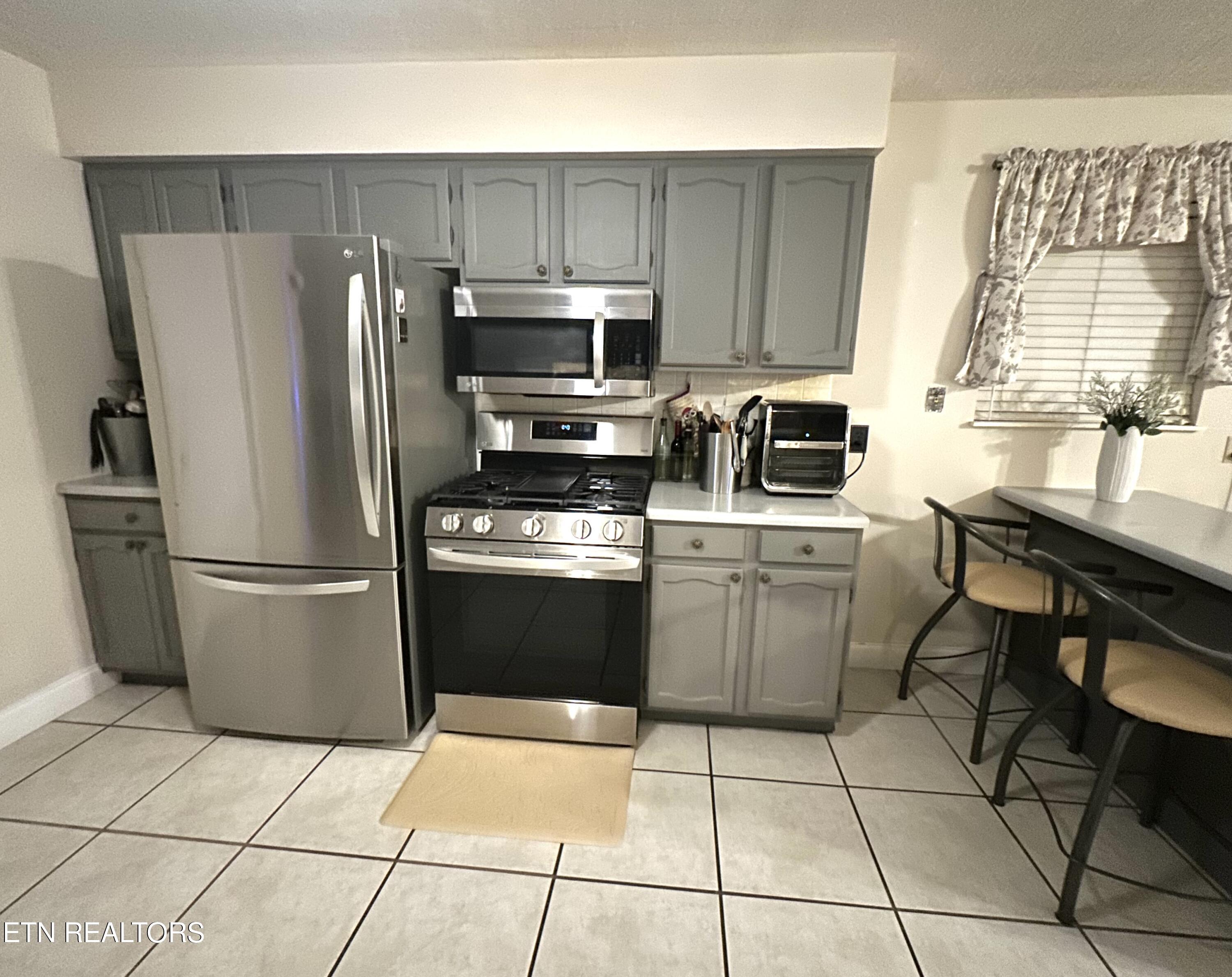1017 Valley View Circle Sevierville TN 37876