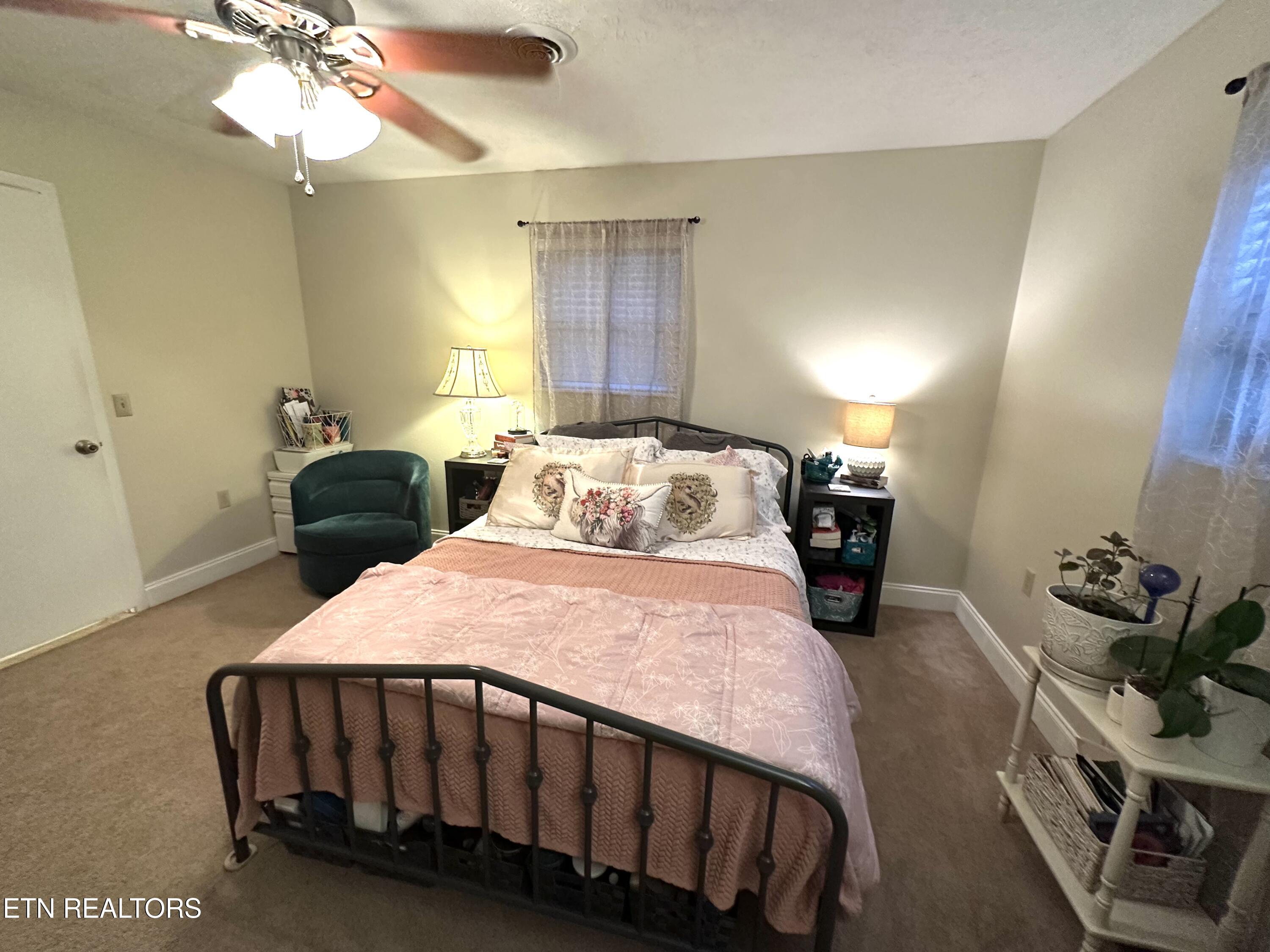 1017 Valley View Circle Sevierville TN 37876