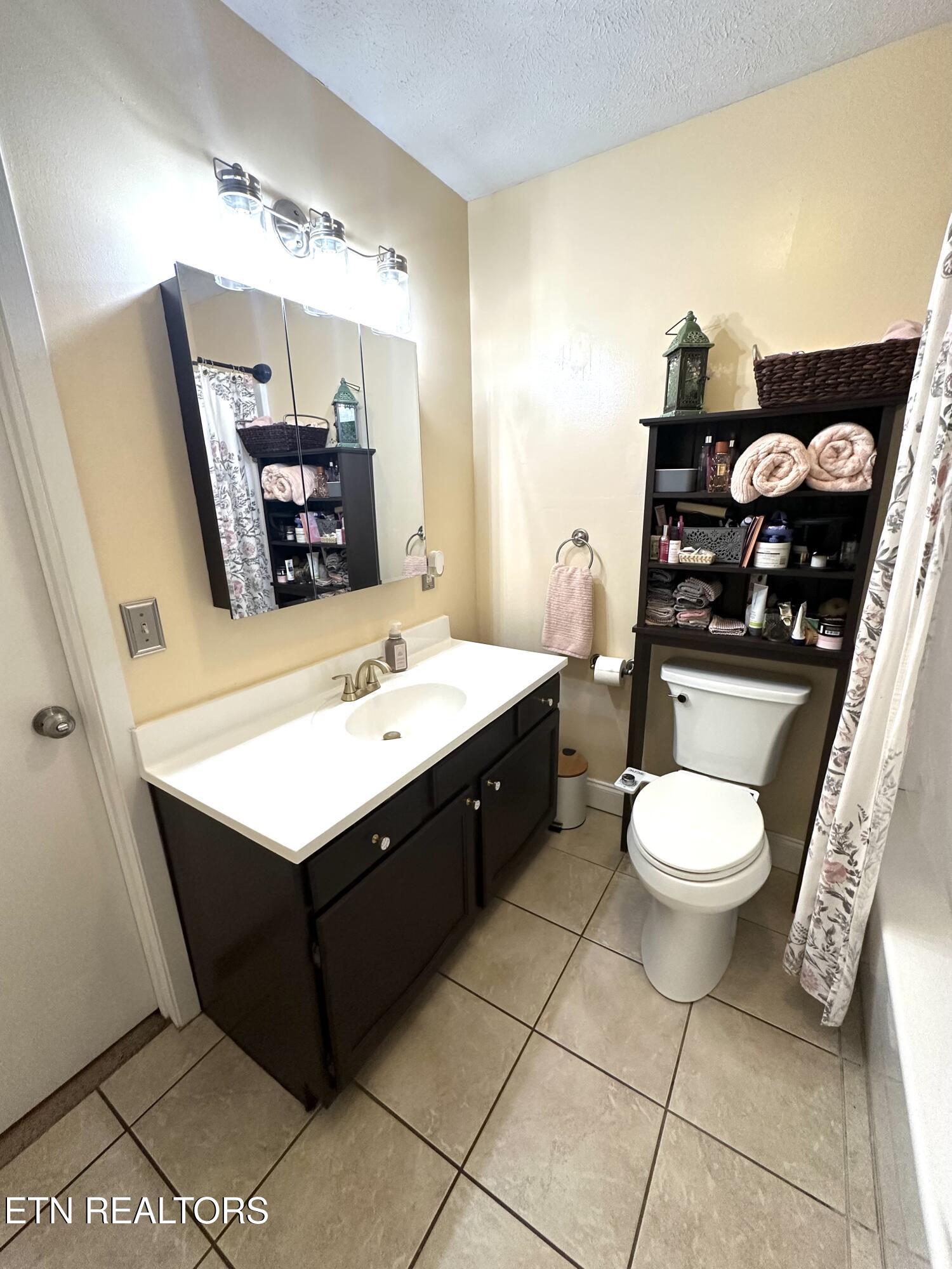 1017 Valley View Circle Sevierville TN 37876